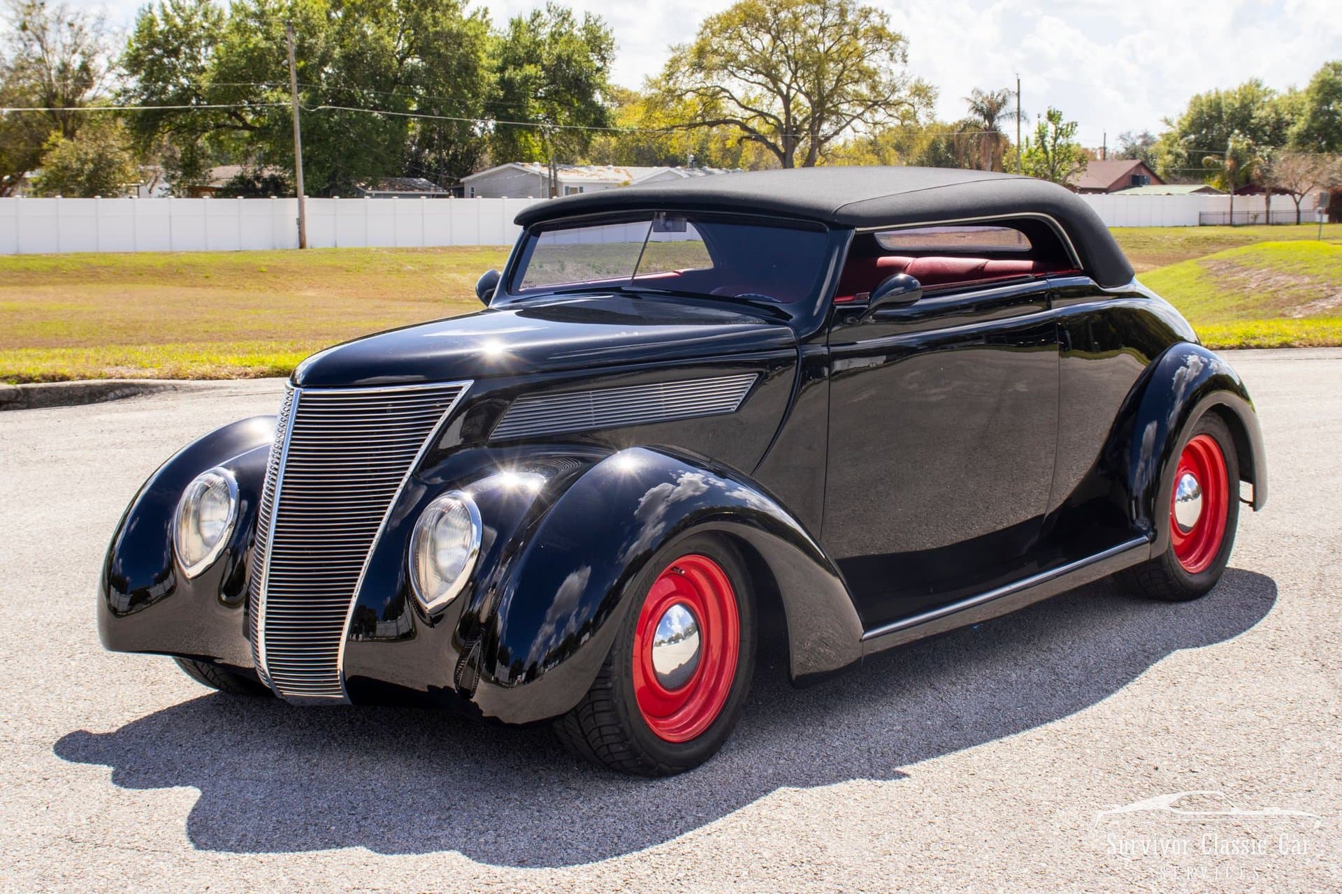 1937 Ford Cabriolet thumbnail 6
