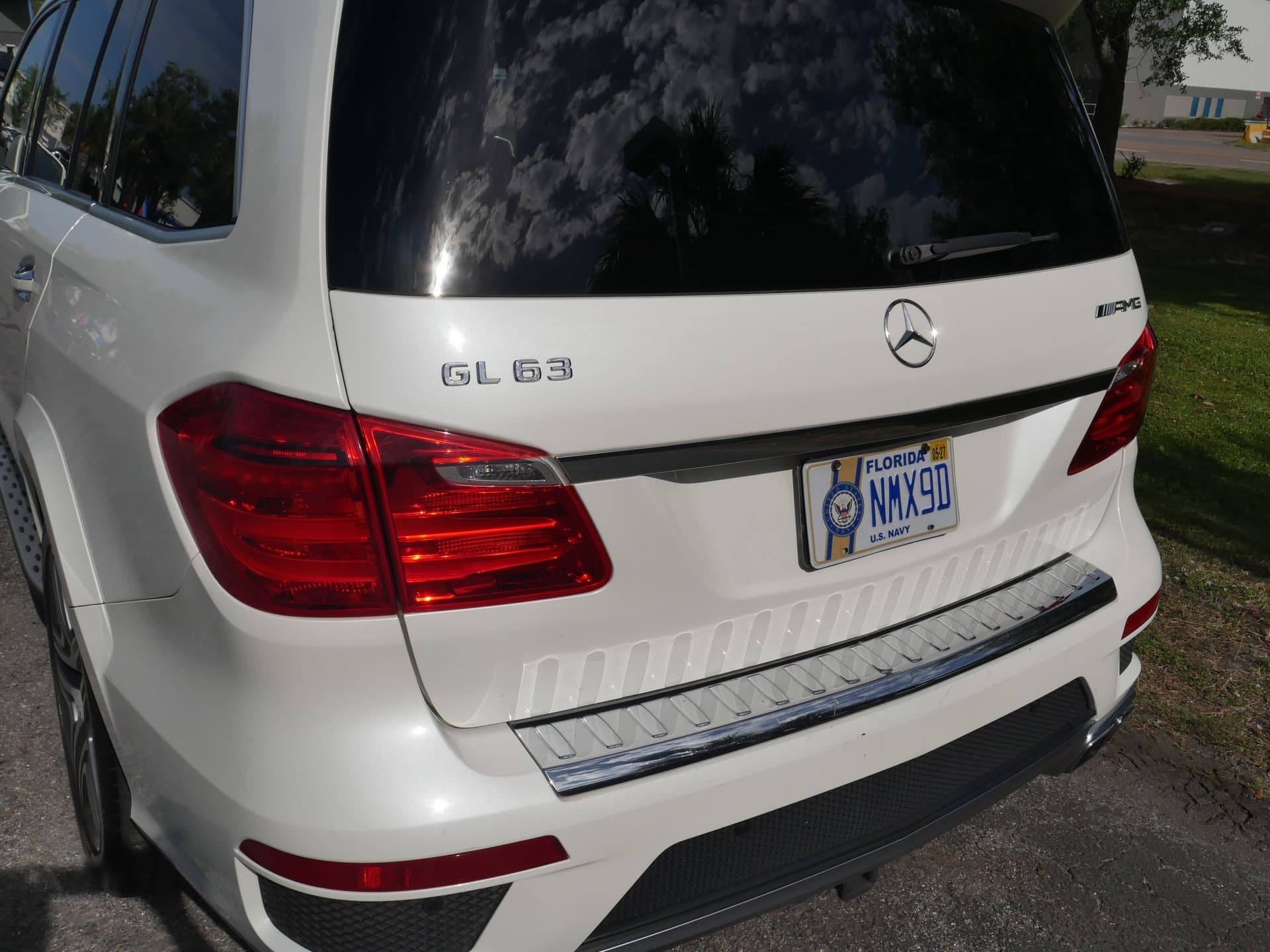 2014 Mercedes-Benz GL Class 63 AMG 4Matic thumbnail 9