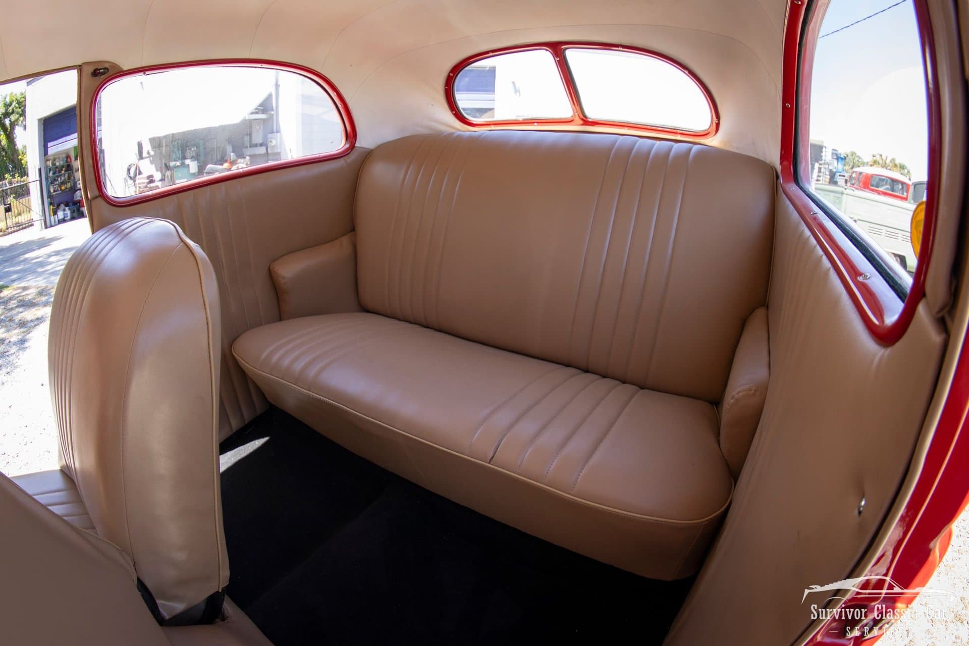 1937 Ford Tudor Humpback Sedan thumbnail 26