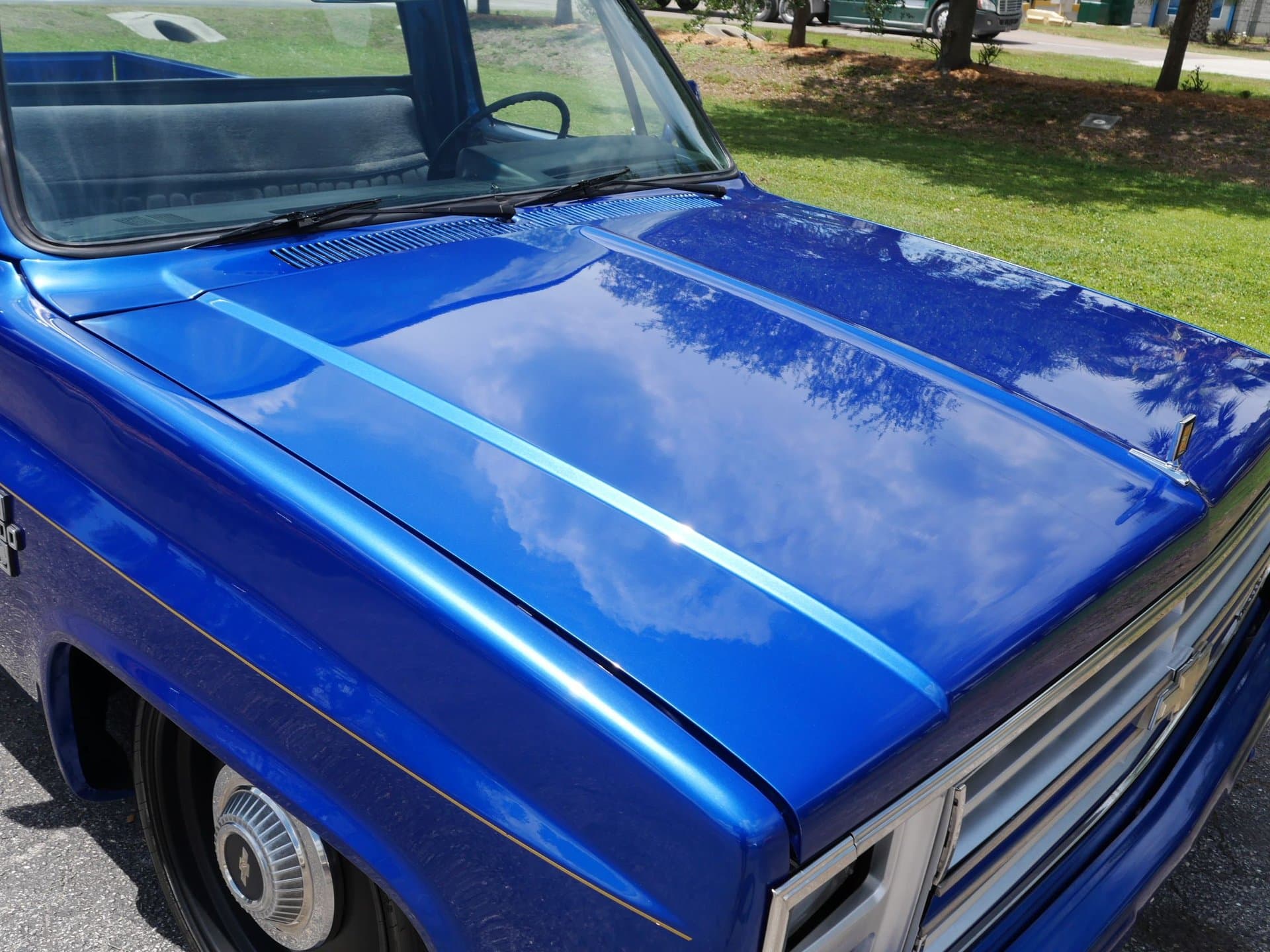 1986 Chevrolet Silverado C/K10 Short Bed Restomod thumbnail 14