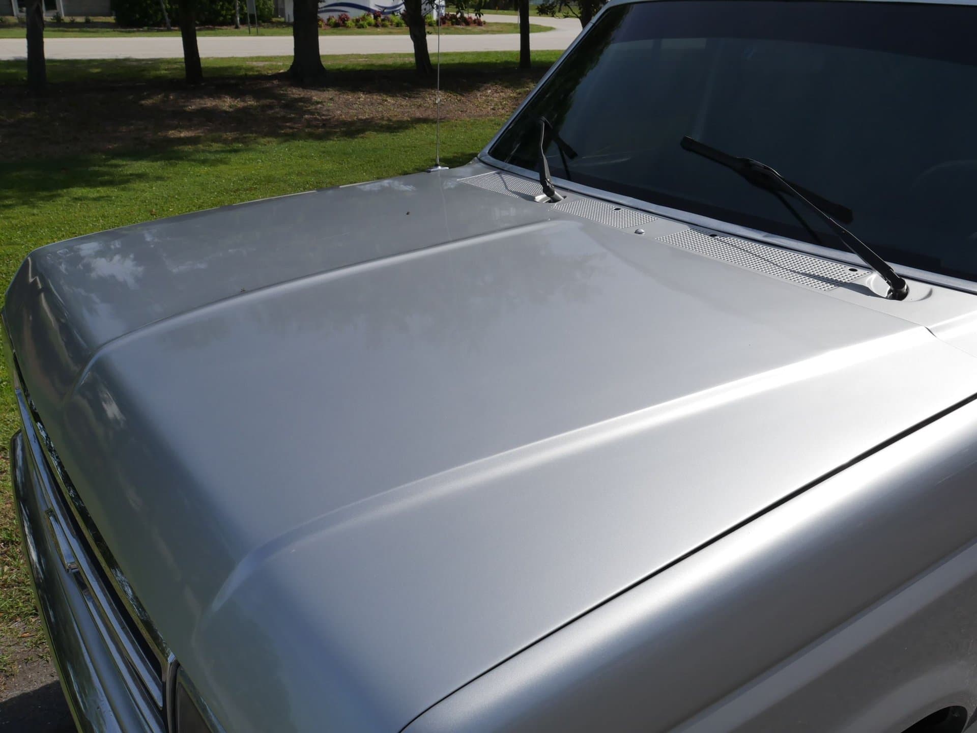 1990 Ford Bronco XLT 4x4 thumbnail 10