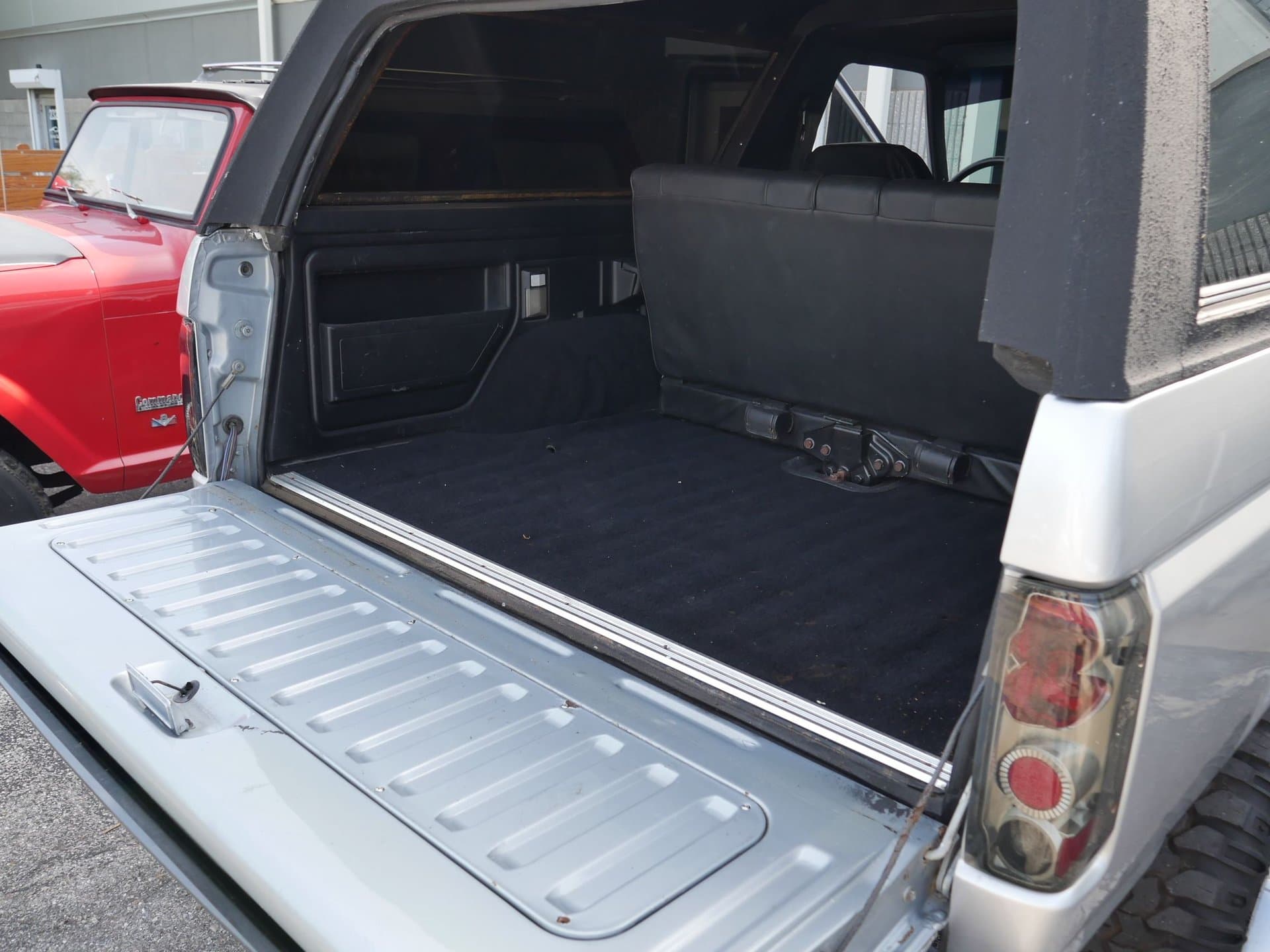 1990 Ford Bronco XLT 4x4 thumbnail 3