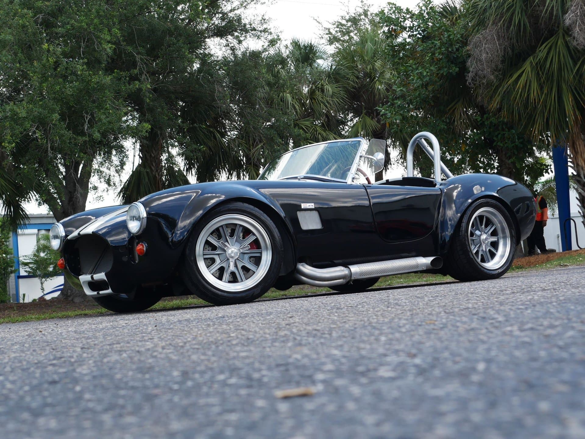 1966 Shelby Cobra Replica thumbnail 3