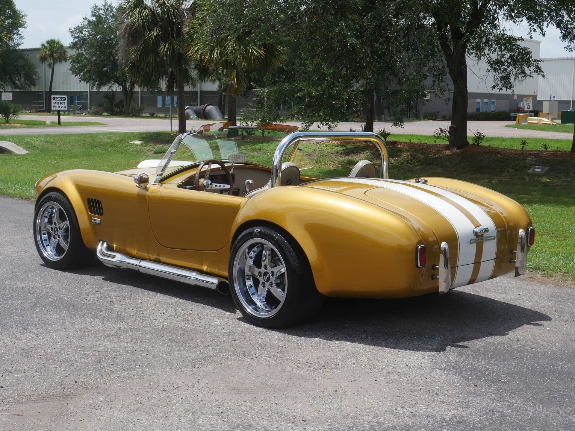 1966 Shelby Cobra Replica thumbnail 6