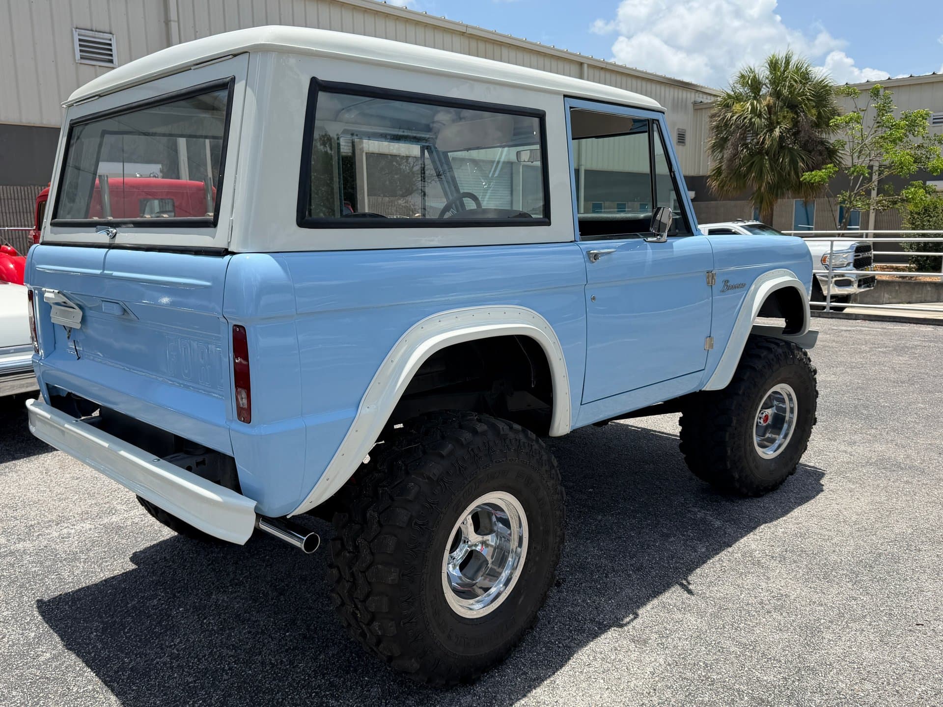 1968 Ford Bronco Restomod 4x4 thumbnail 15