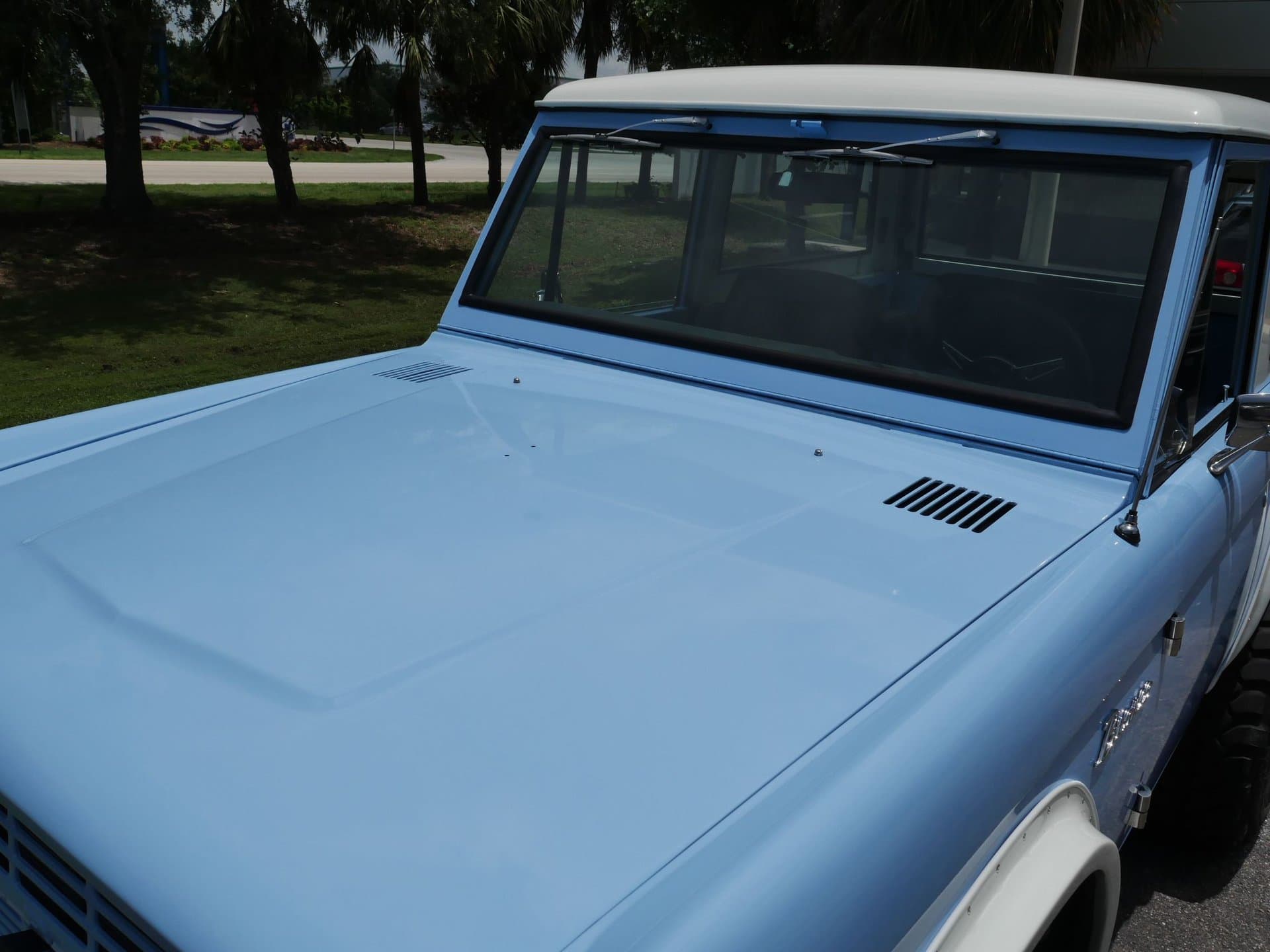 1968 Ford Bronco Restomod 4x4 thumbnail 10