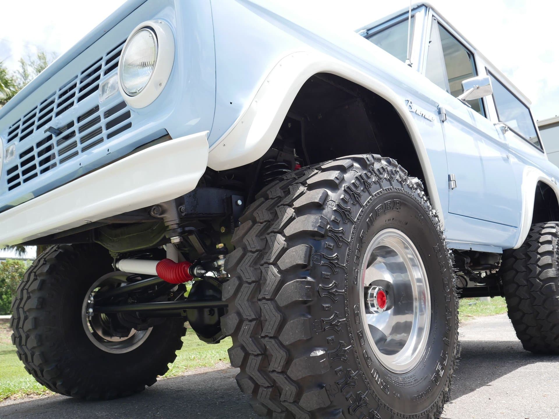 1968 Ford Bronco Restomod 4x4 thumbnail 11