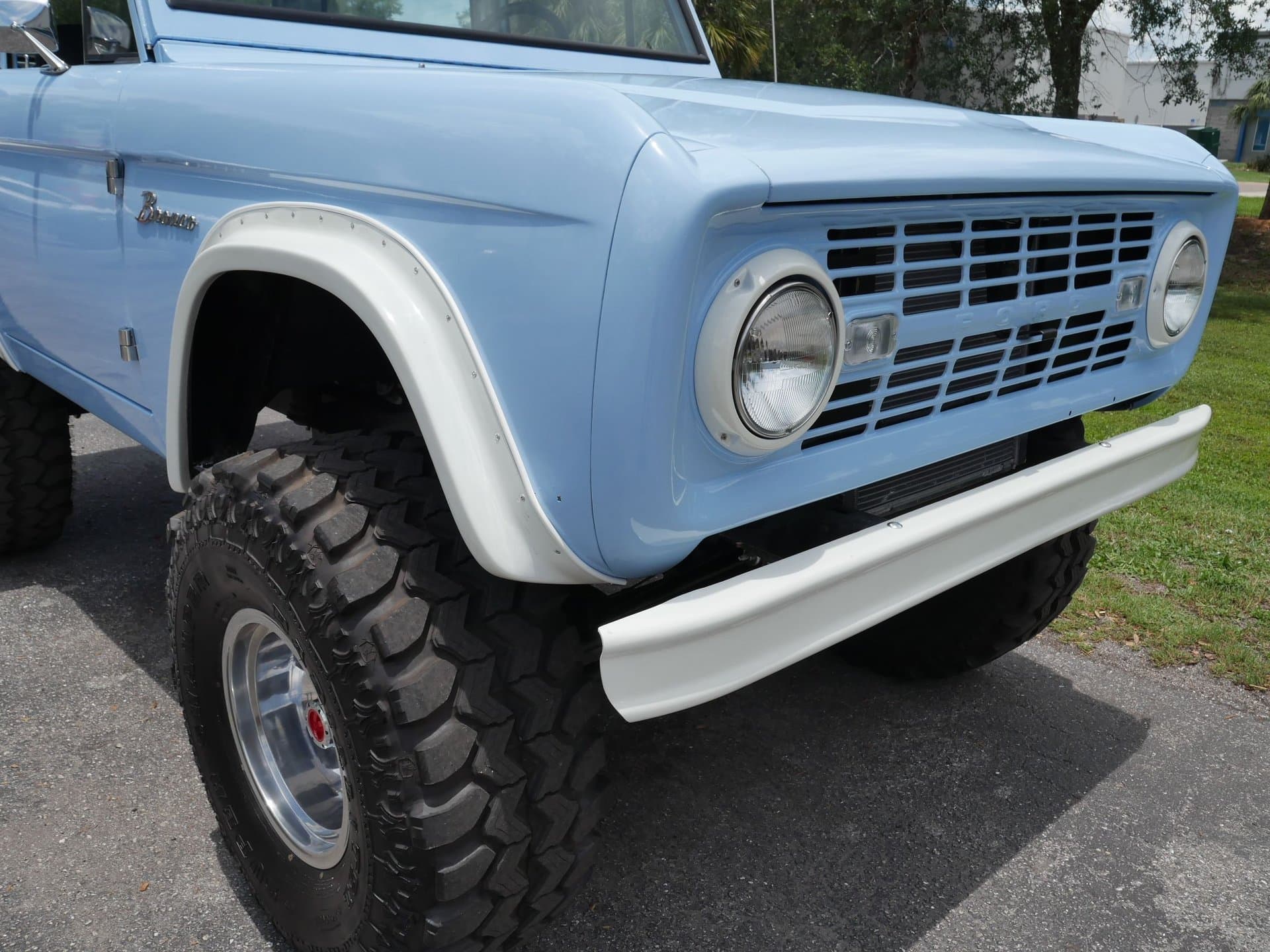 1968 Ford Bronco Restomod 4x4 thumbnail 17