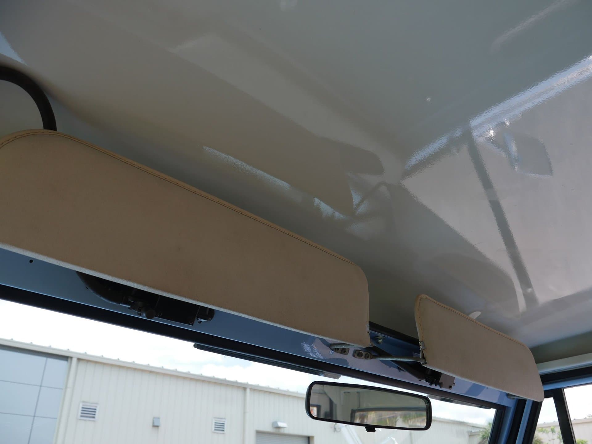 1968 Ford Bronco Restomod 4x4 thumbnail 20