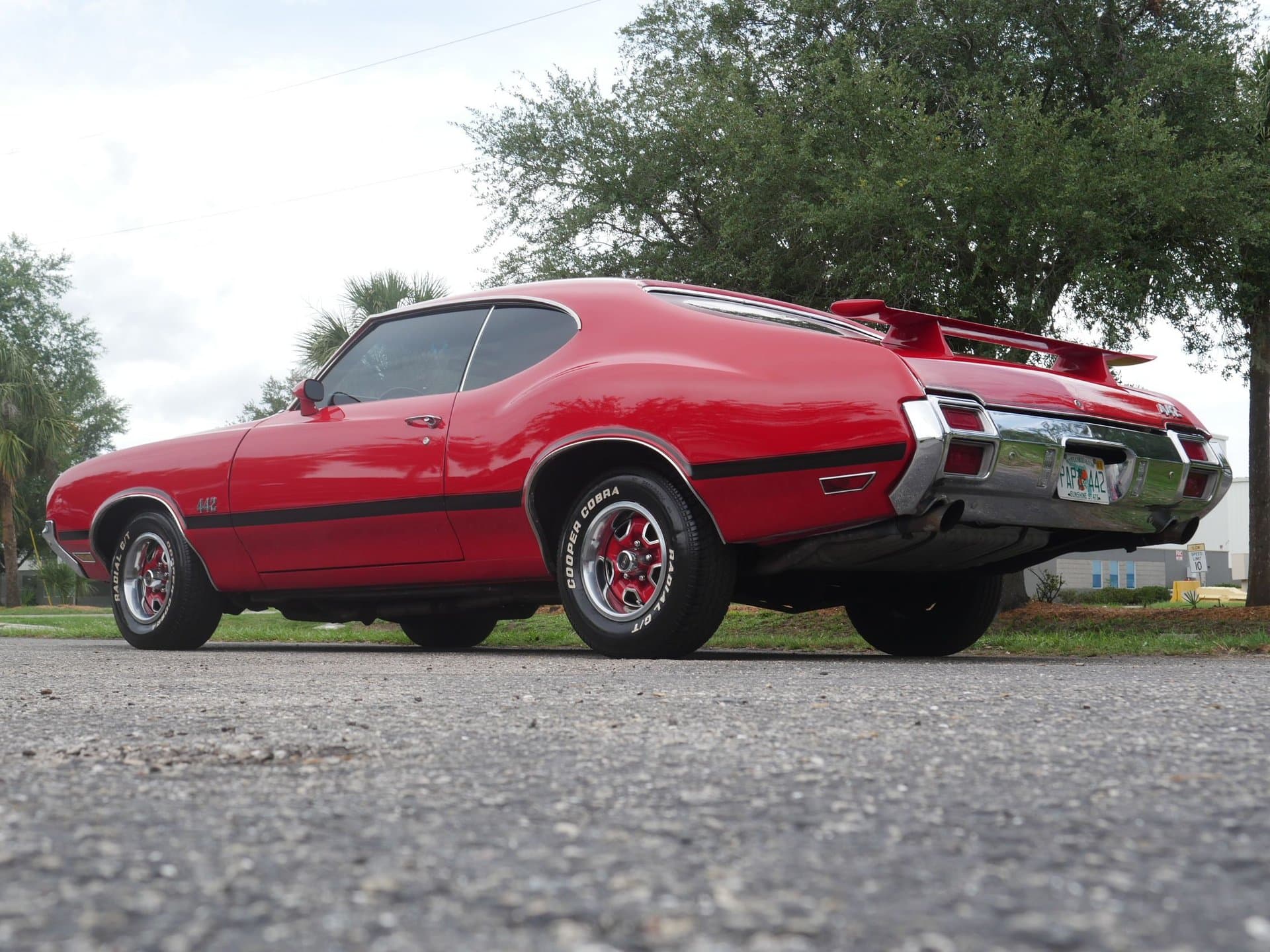 1971 Oldsmobile 442 Holiday Coupe thumbnail 4