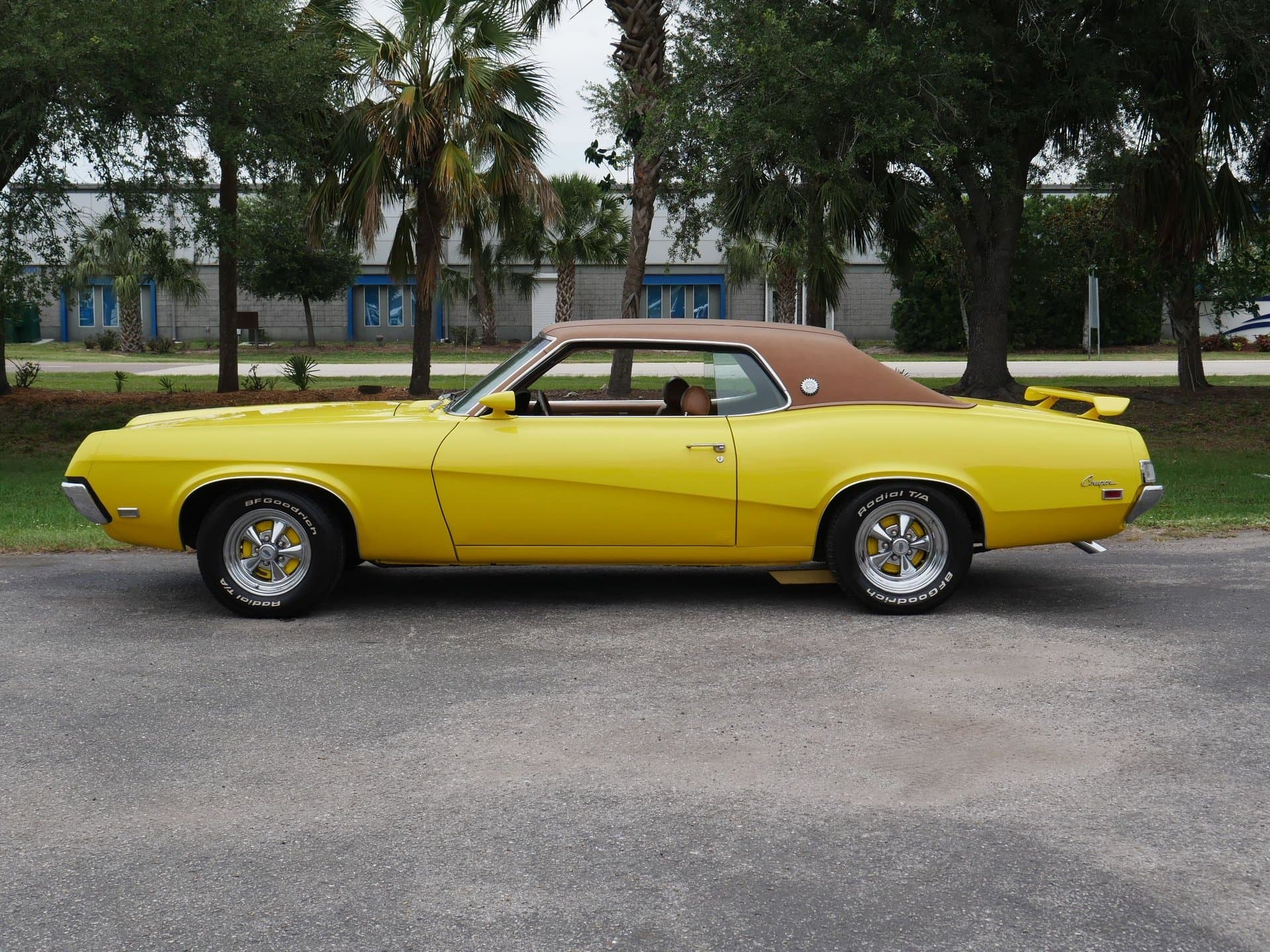 1969 Mercury Cougar XR-7 thumbnail 6