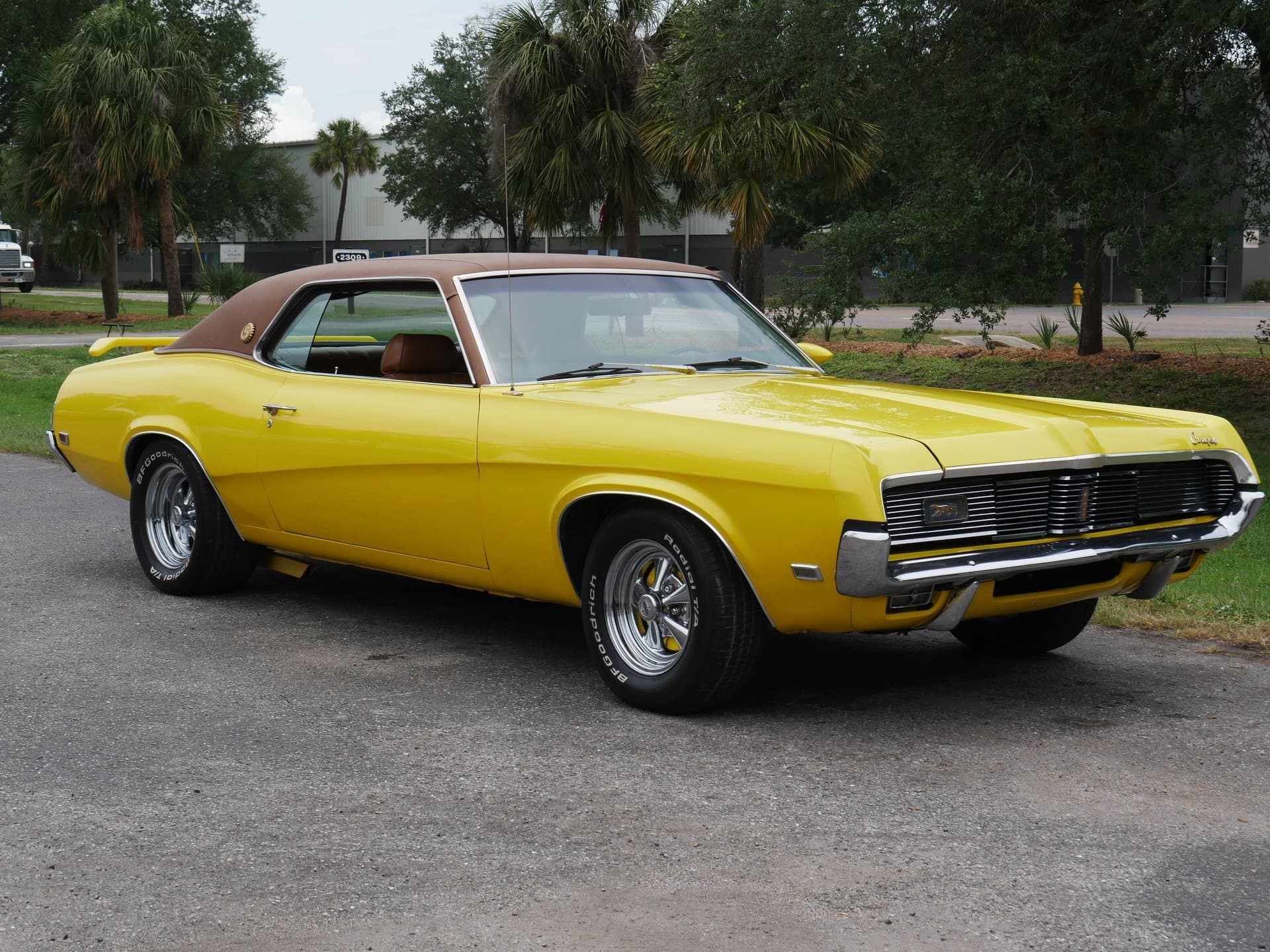 1969 Mercury Cougar XR-7 — photo 2