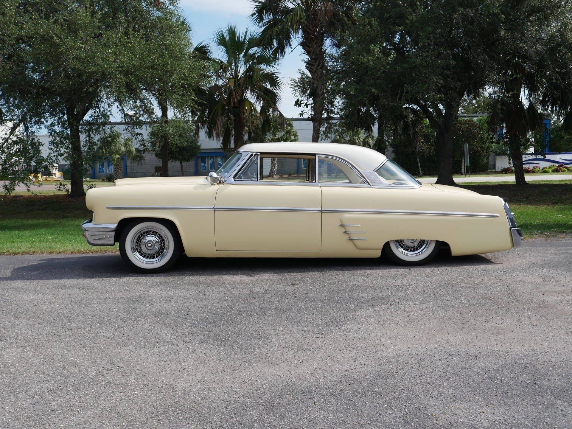 1953 Mercury Monterey thumbnail 4