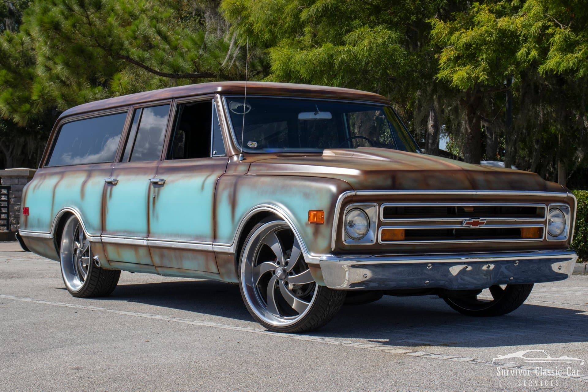 1968 Chevrolet Suburban thumbnail 9