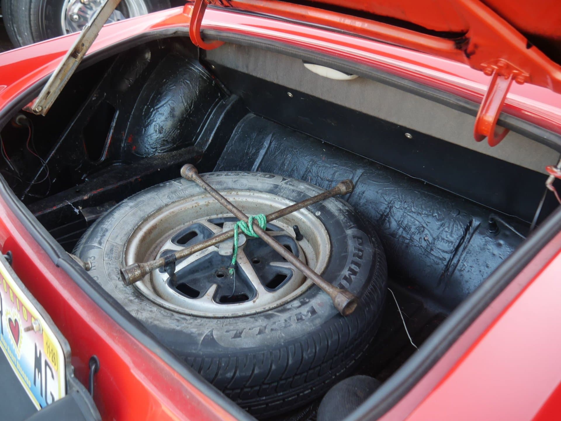 1977 MG Midget thumbnail 3