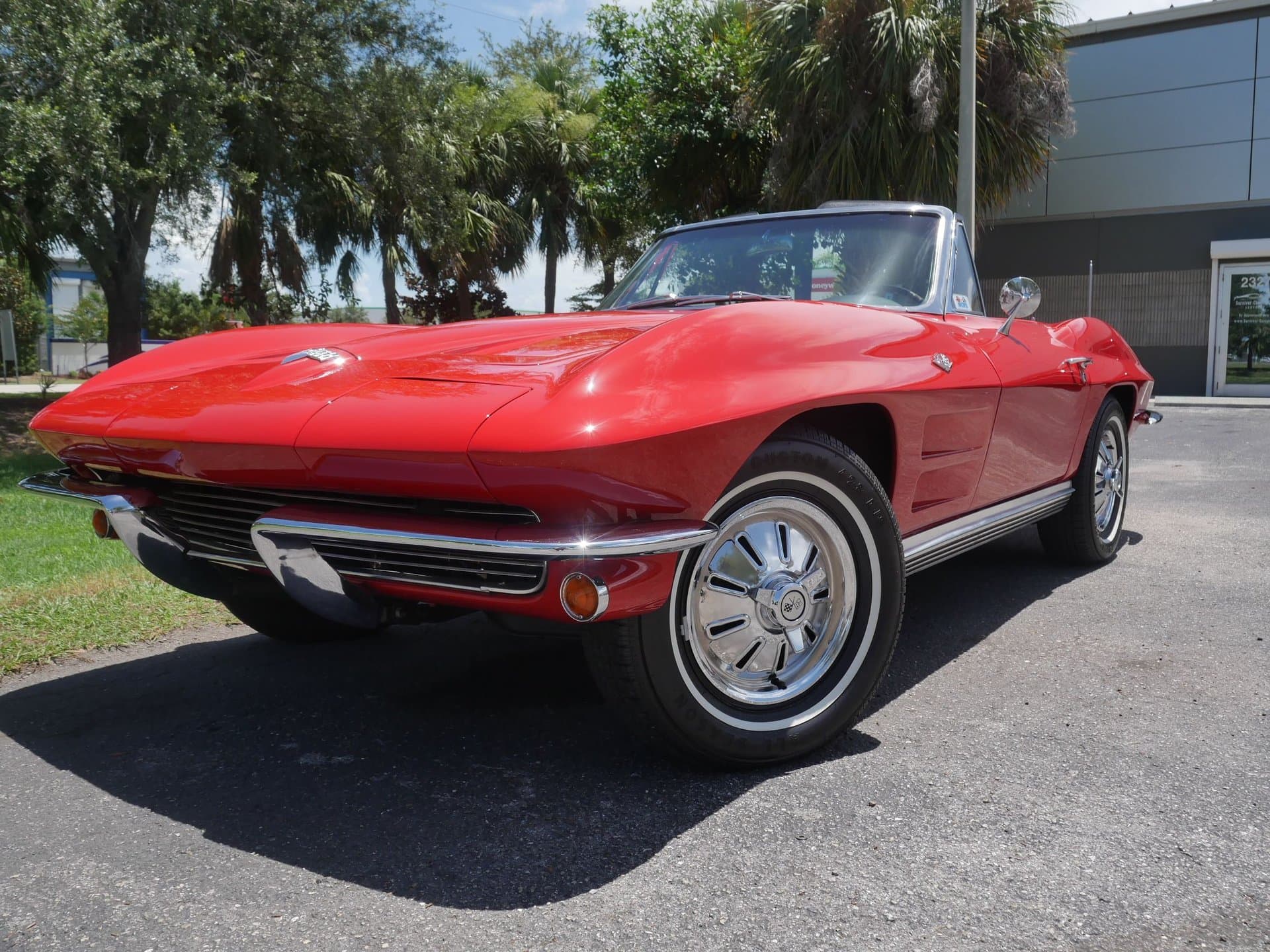 1964 Chevrolet Corvette Roadster thumbnail 4