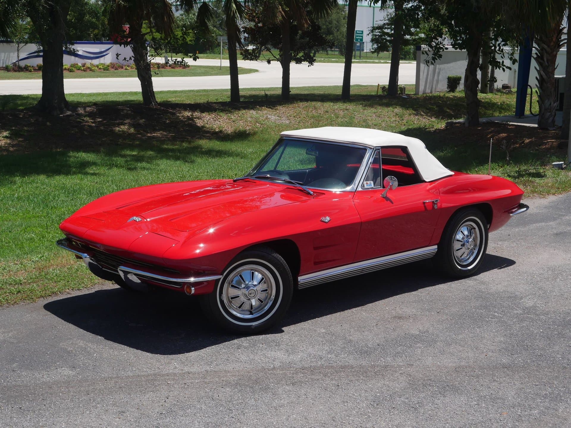 1964 Chevrolet Corvette Roadster thumbnail 21