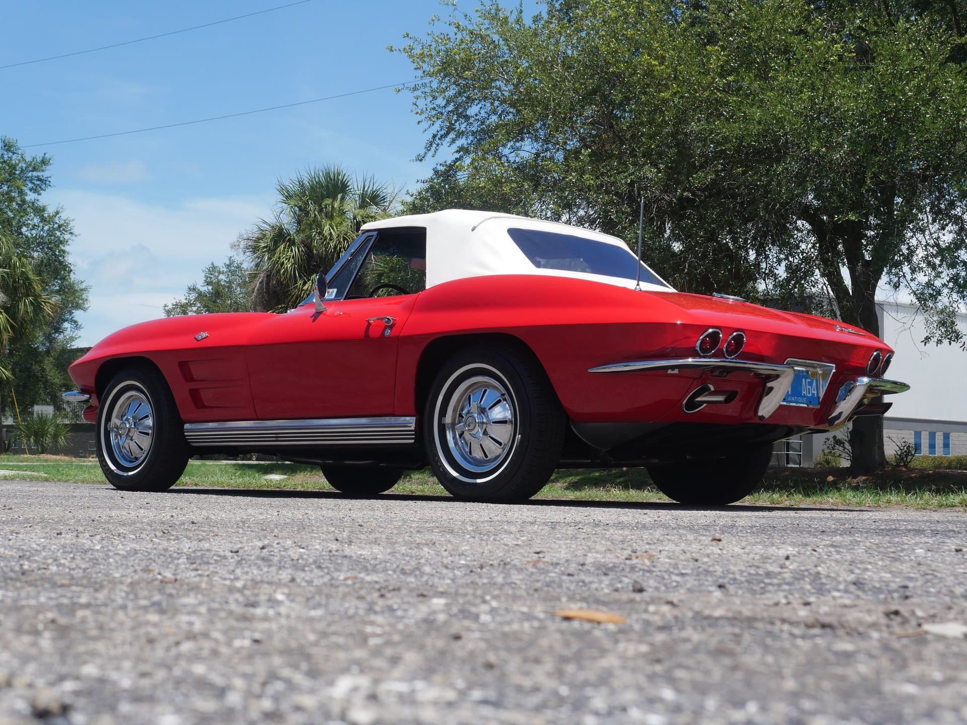 1964 Chevrolet Corvette Roadster thumbnail 3
