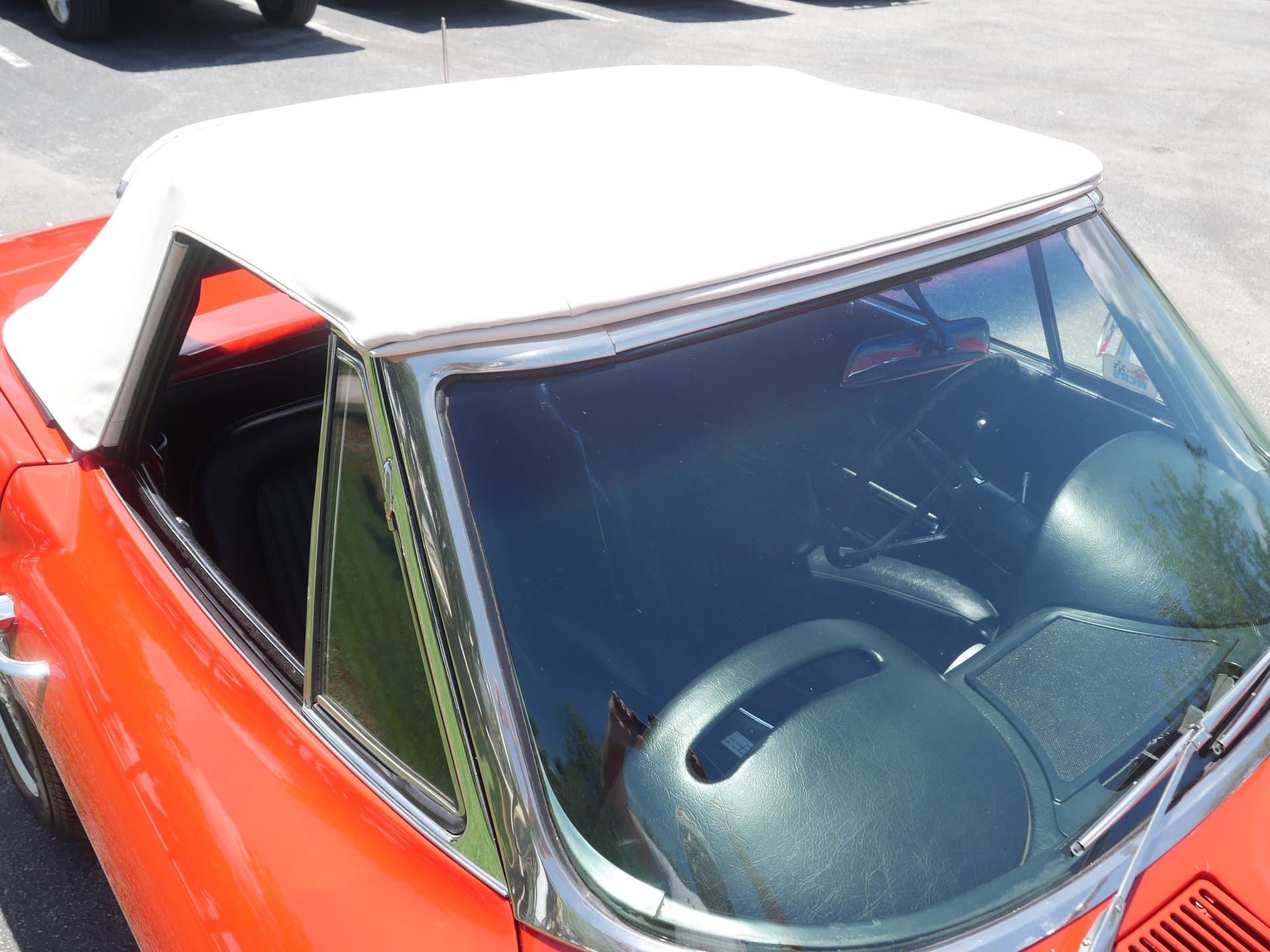 1964 Chevrolet Corvette Roadster thumbnail 25