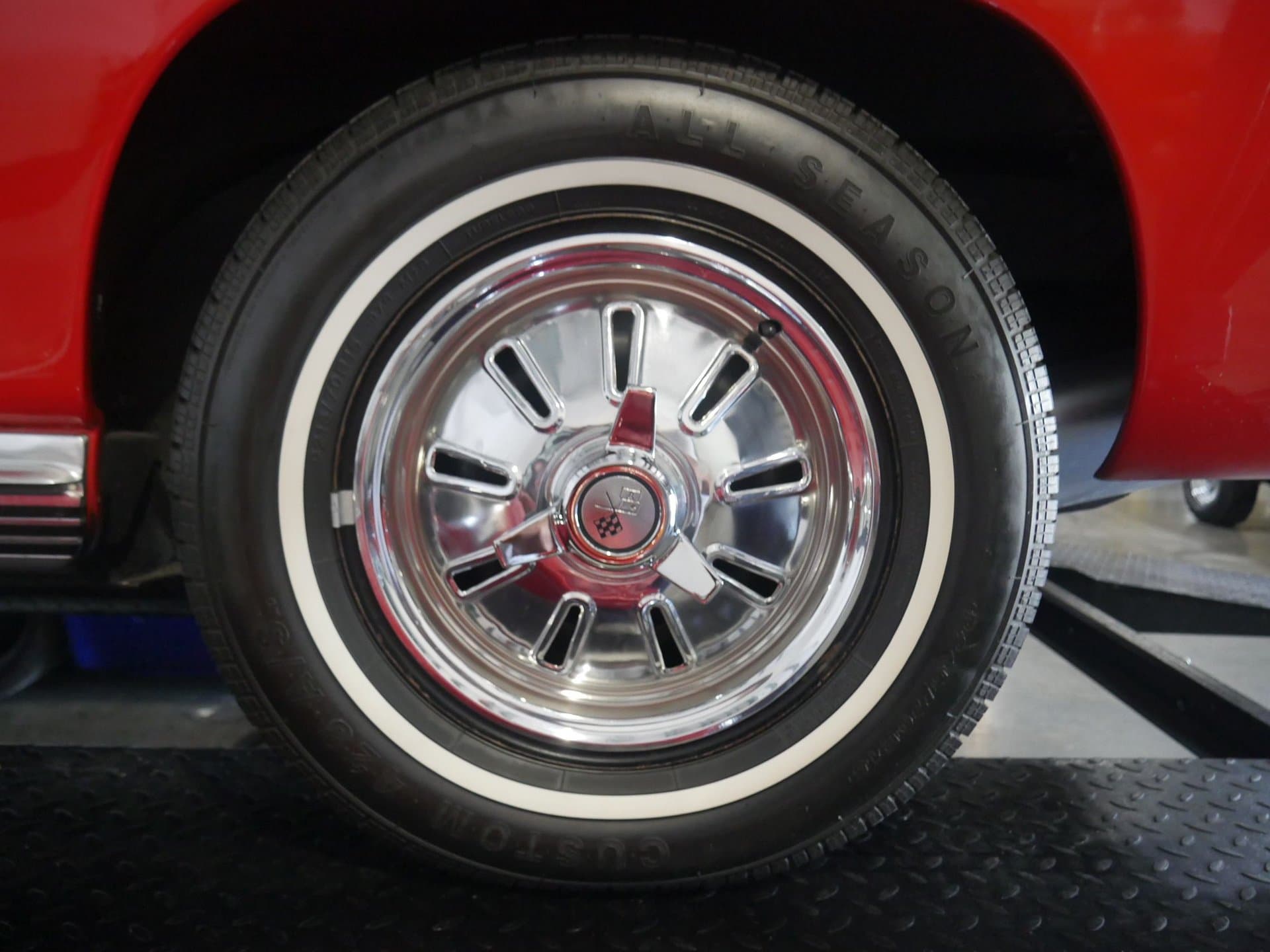 1964 Chevrolet Corvette Roadster thumbnail 27
