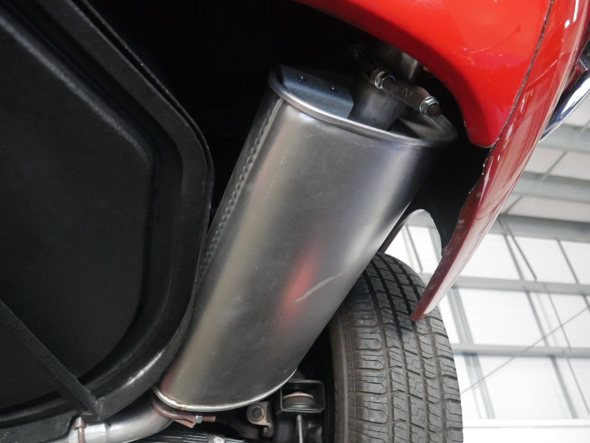 1964 Chevrolet Corvette Roadster thumbnail 29