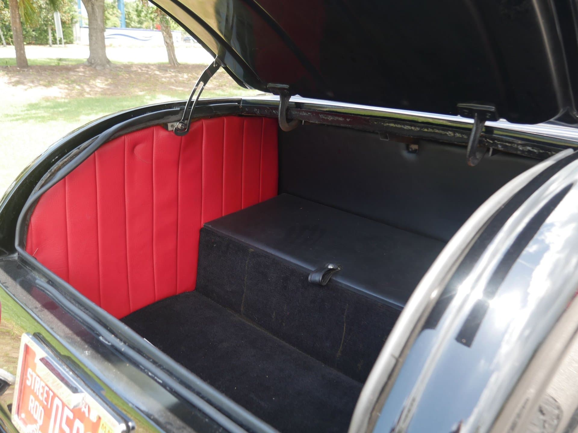 1932 Ford Roadster thumbnail 19