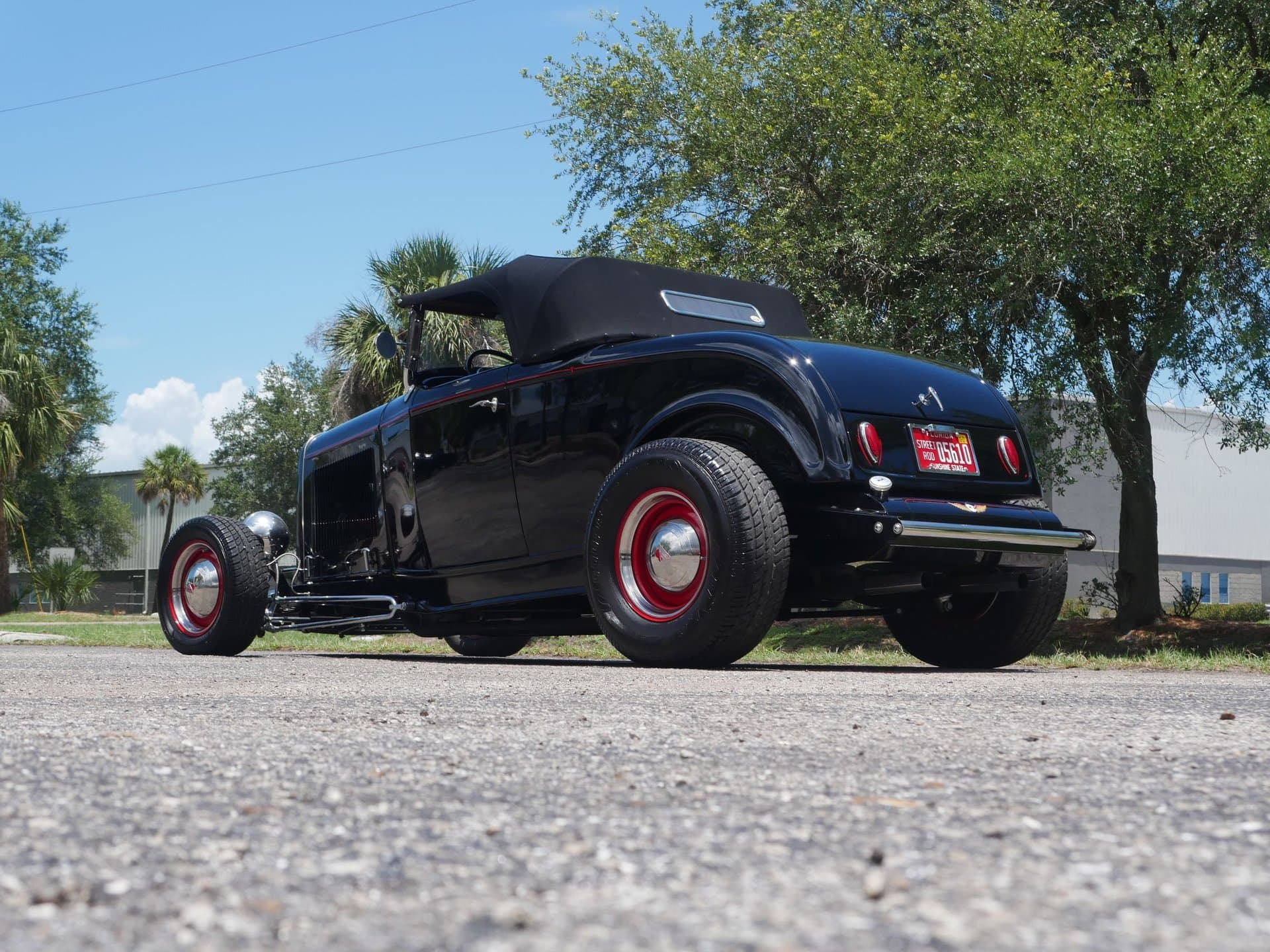 1932 Ford Roadster thumbnail 23