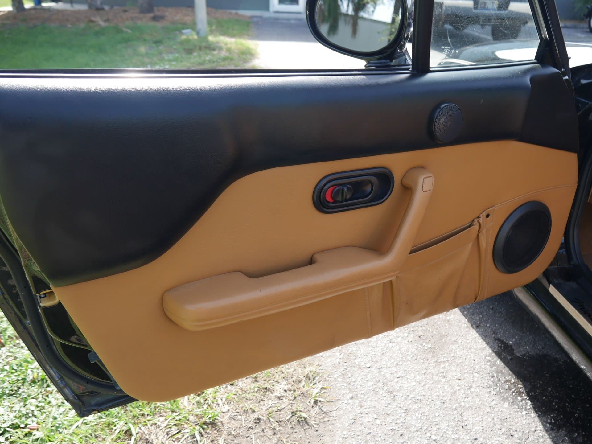 1997 Mazda MX-5 Miata thumbnail 13
