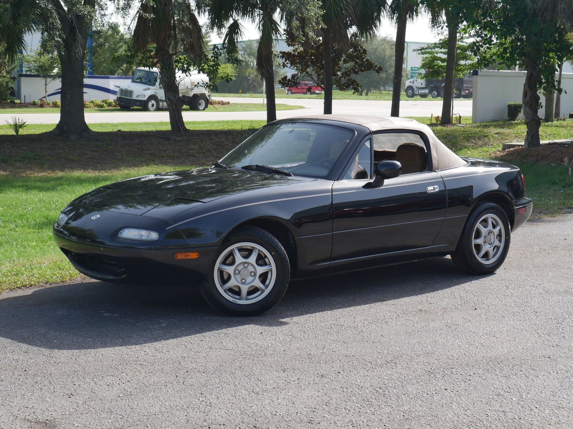 1997 Mazda MX-5 Miata thumbnail 3