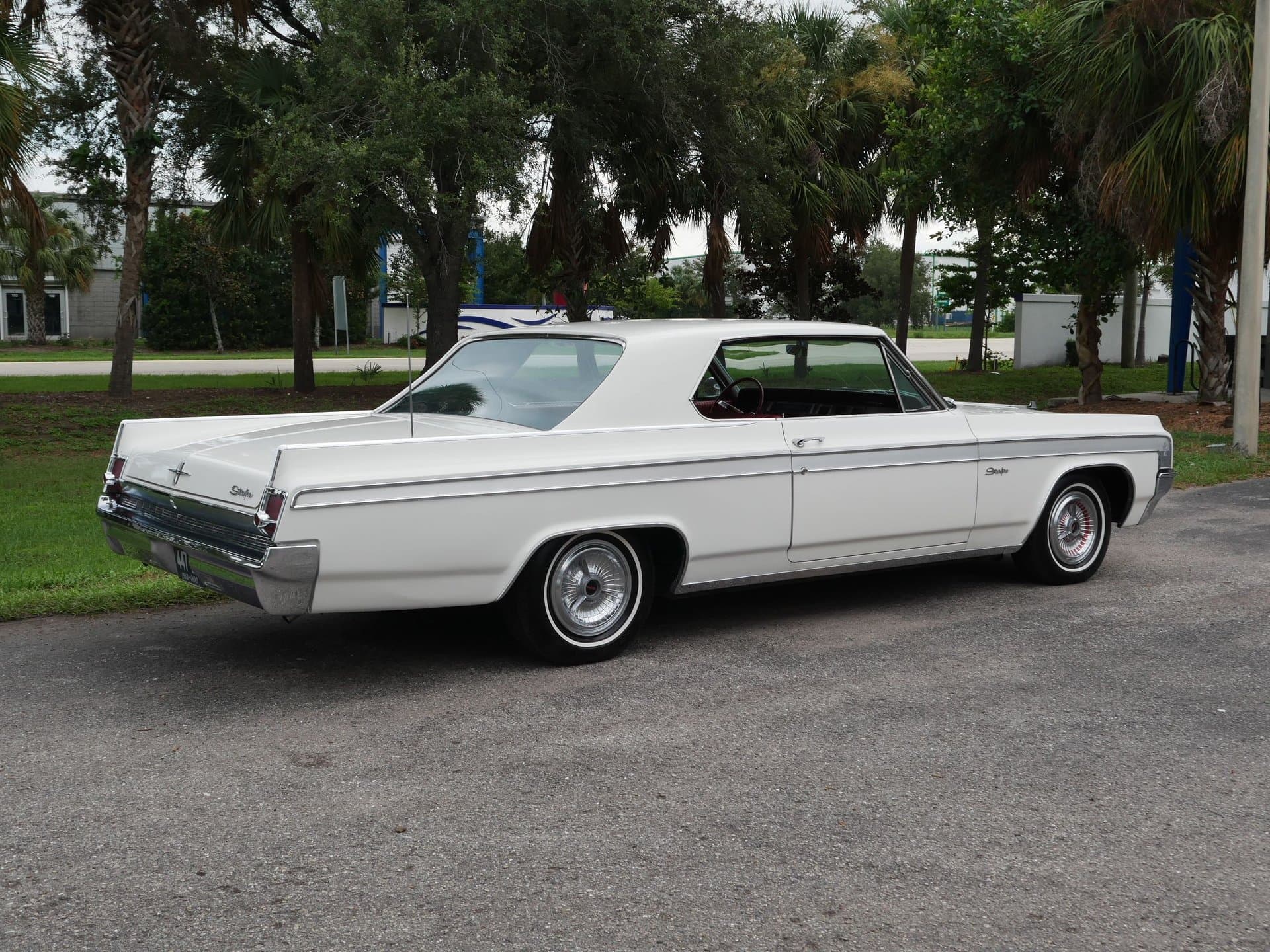 1963 Oldsmobile Starfire thumbnail 13