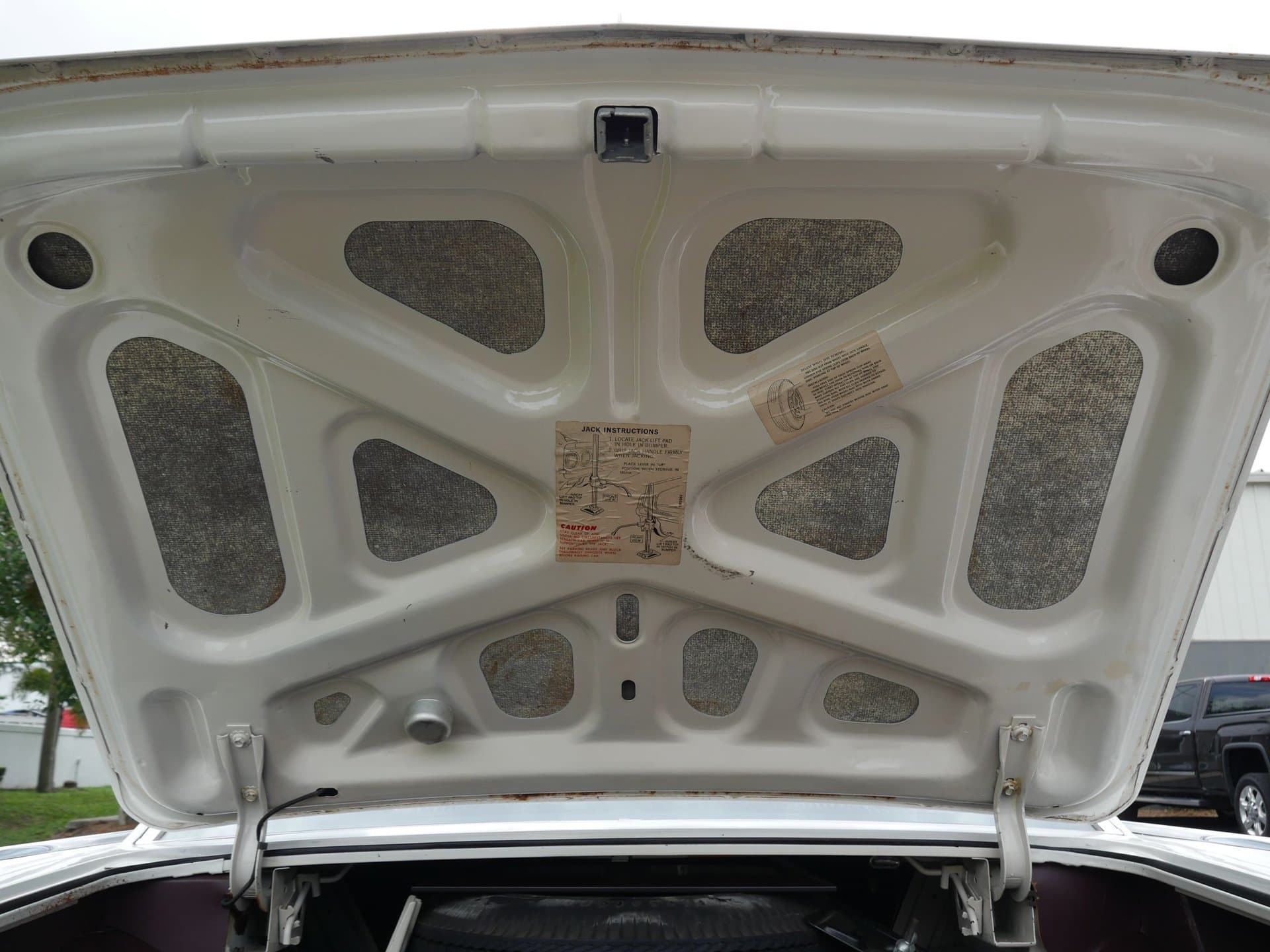 1963 Oldsmobile Starfire thumbnail 25