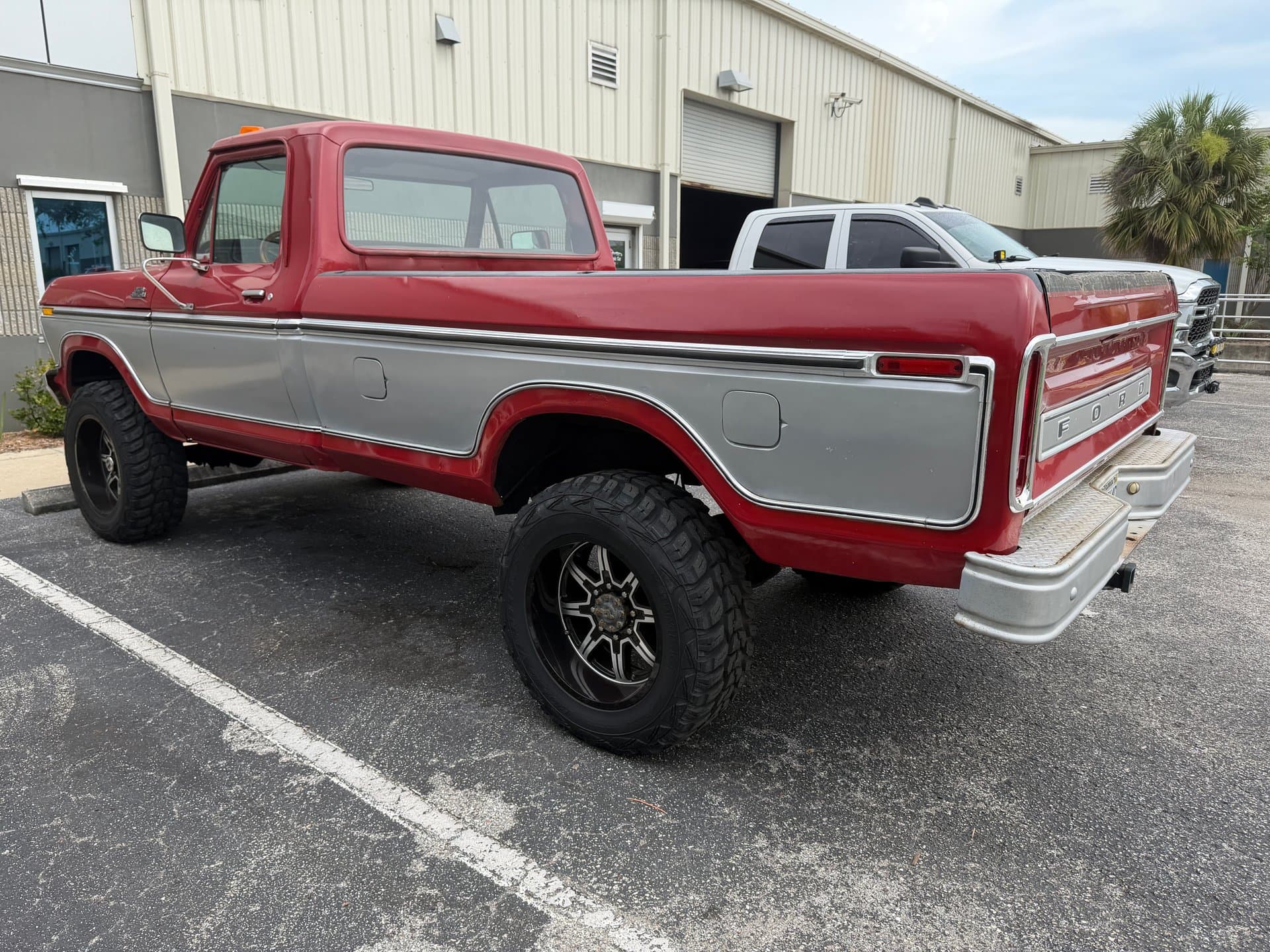 1973 Ford F250 Custom 4x4 thumbnail 10