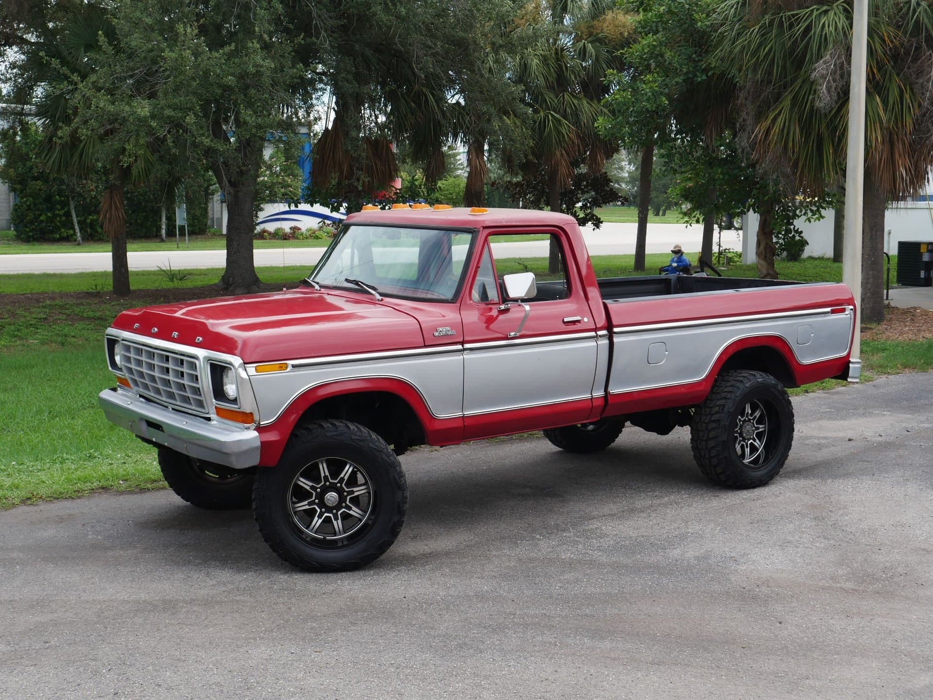 1973 Ford F250 Custom 4x4 thumbnail 5