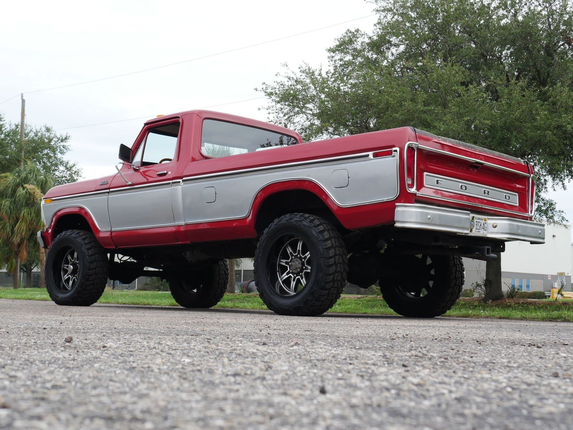 1973 Ford F250 Custom 4x4 thumbnail 4
