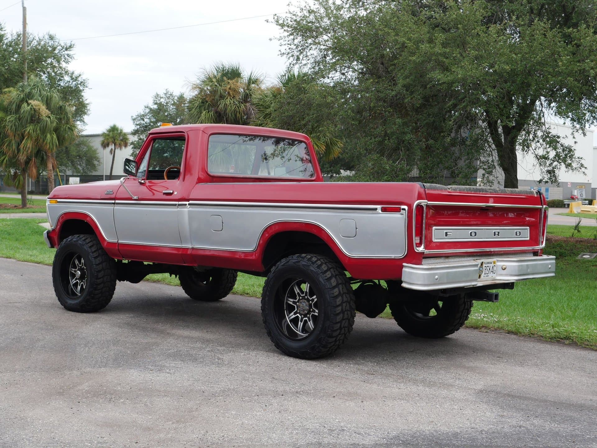 1973 Ford F250 Custom 4x4 thumbnail 6
