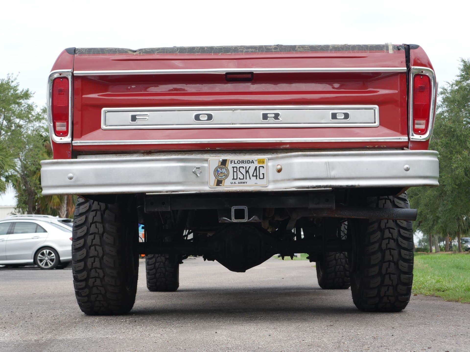 1973 Ford F250 Custom 4x4 thumbnail 7