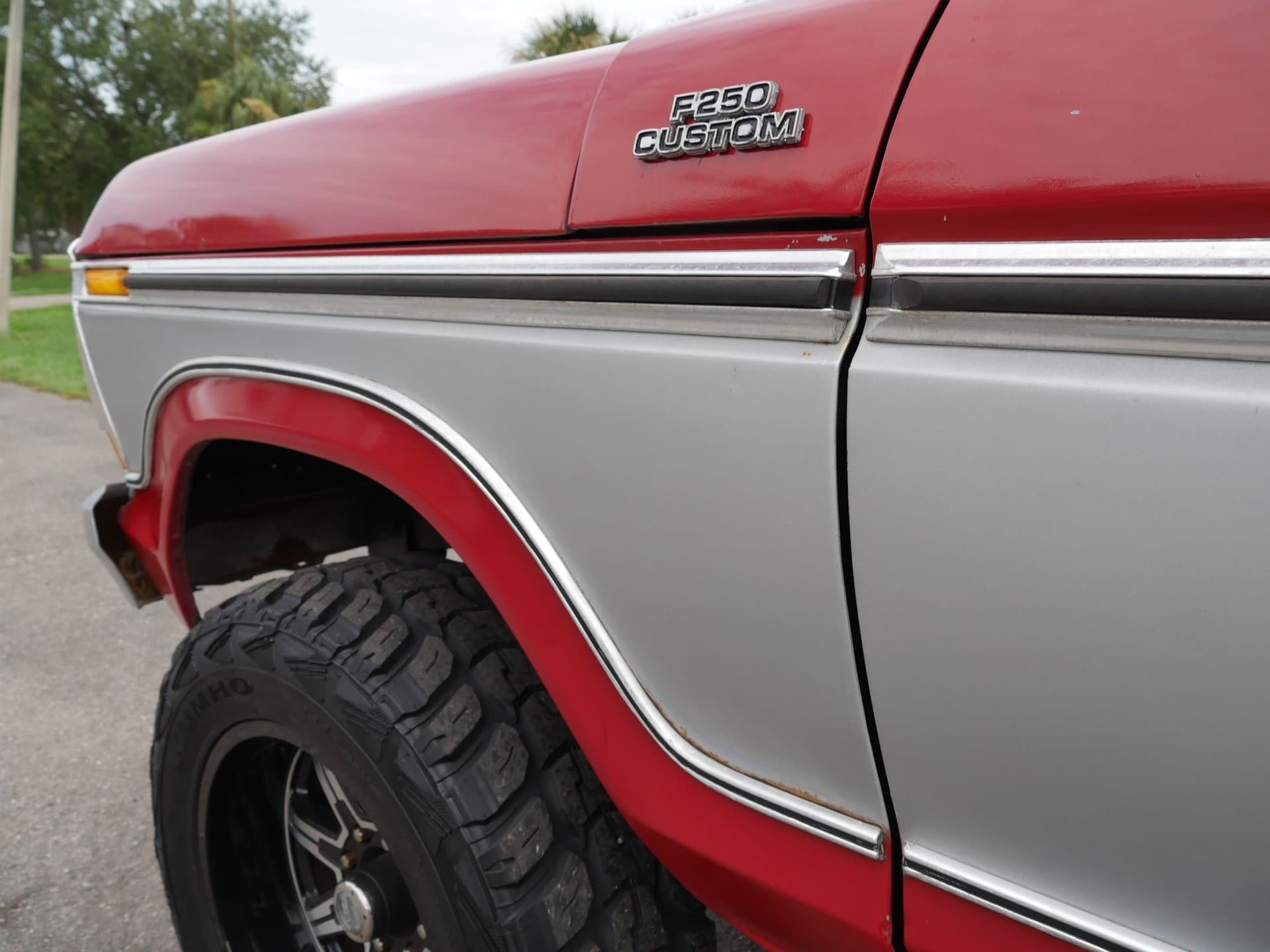 1973 Ford F250 Custom 4x4 thumbnail 13