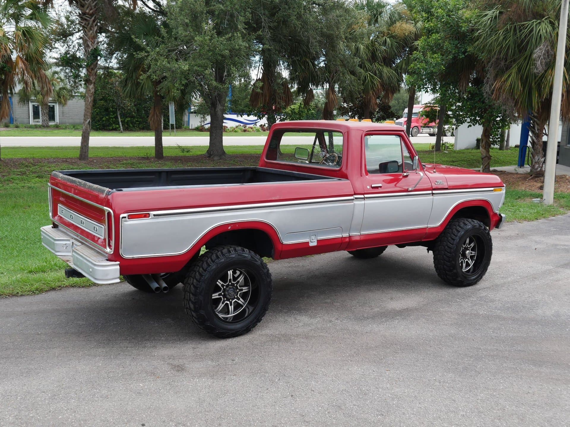 1973 Ford F250 Custom 4x4 thumbnail 15