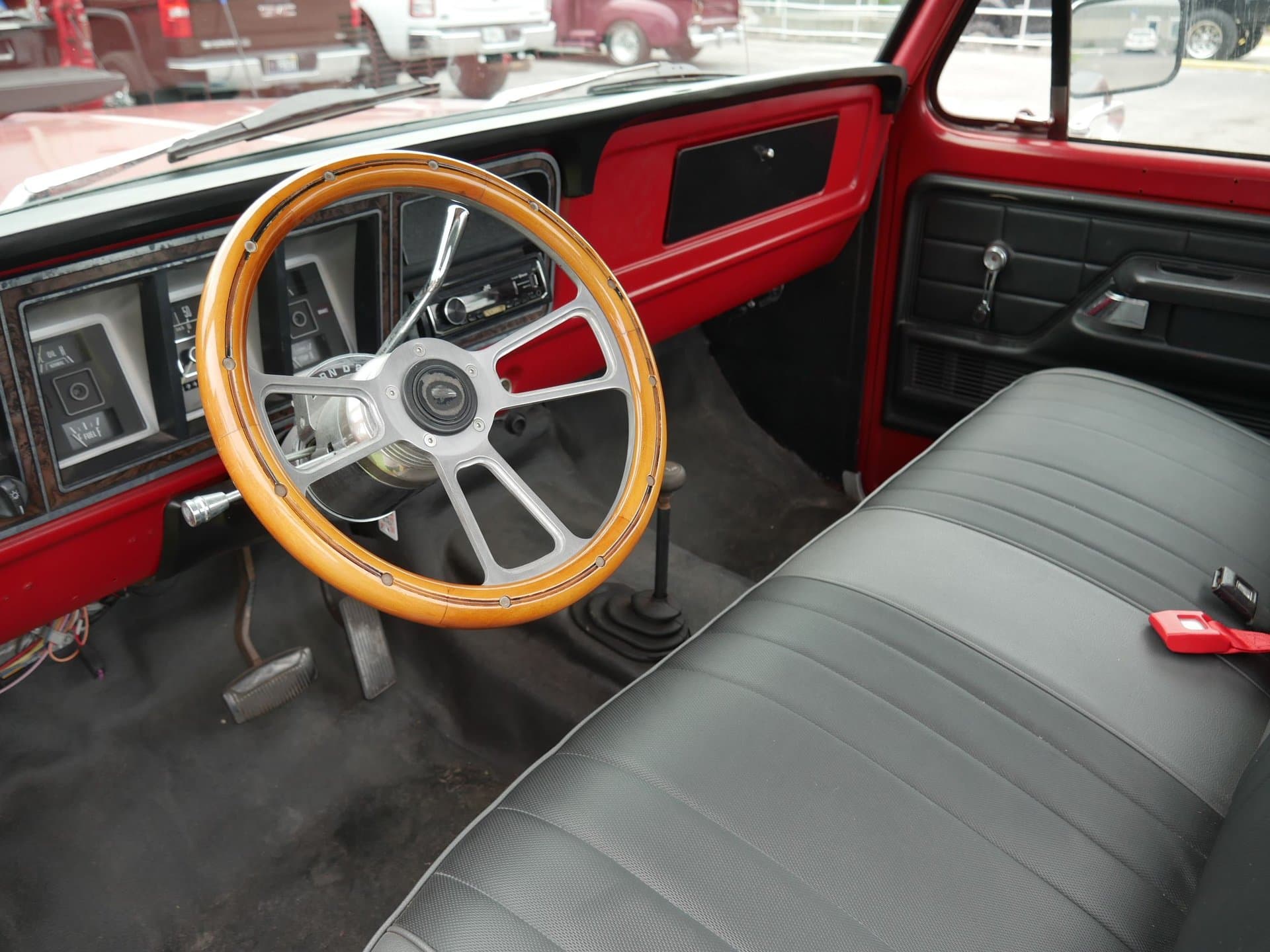1973 Ford F250 Custom 4x4 thumbnail 24