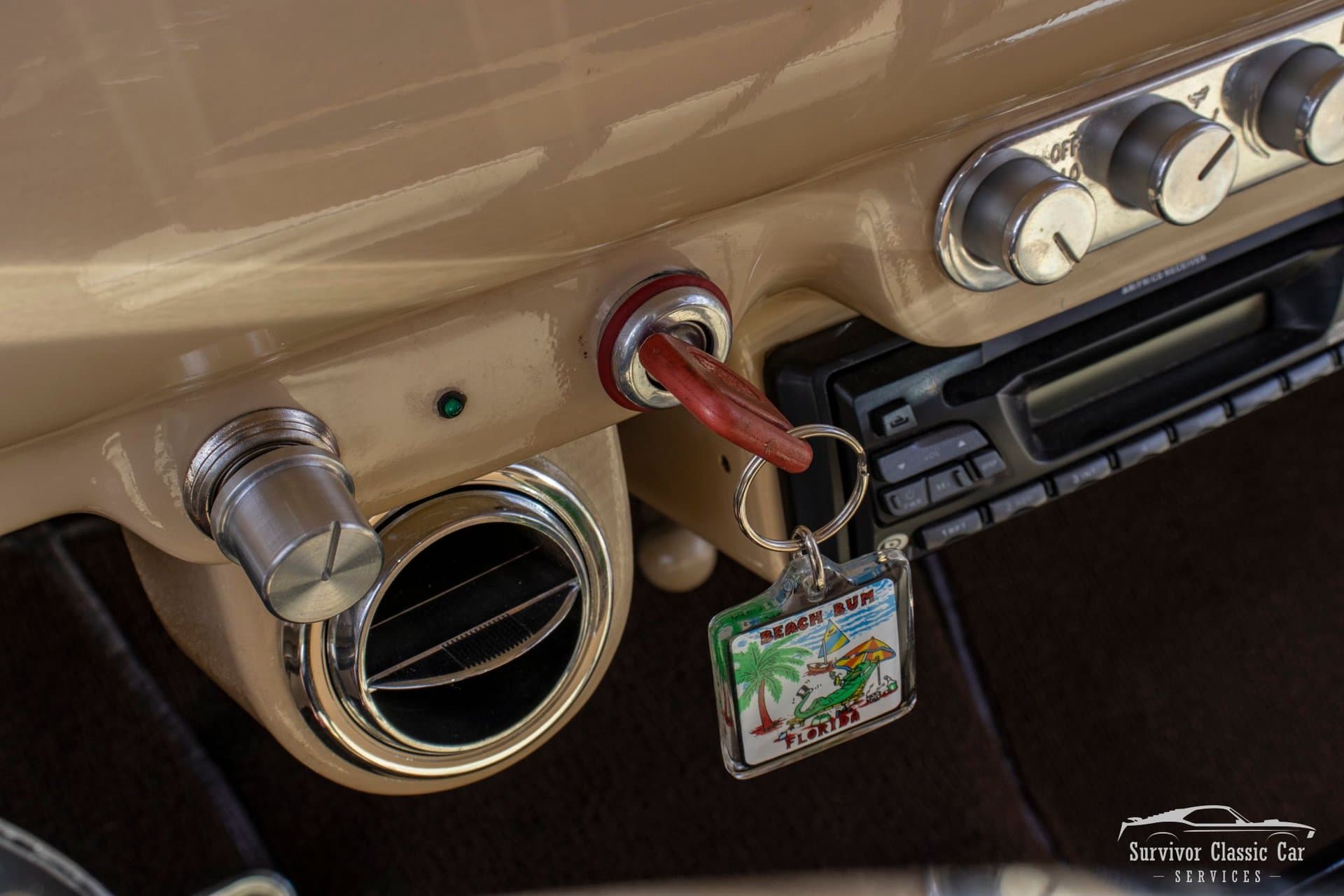 1941 Ford Super Deluxe thumbnail 24