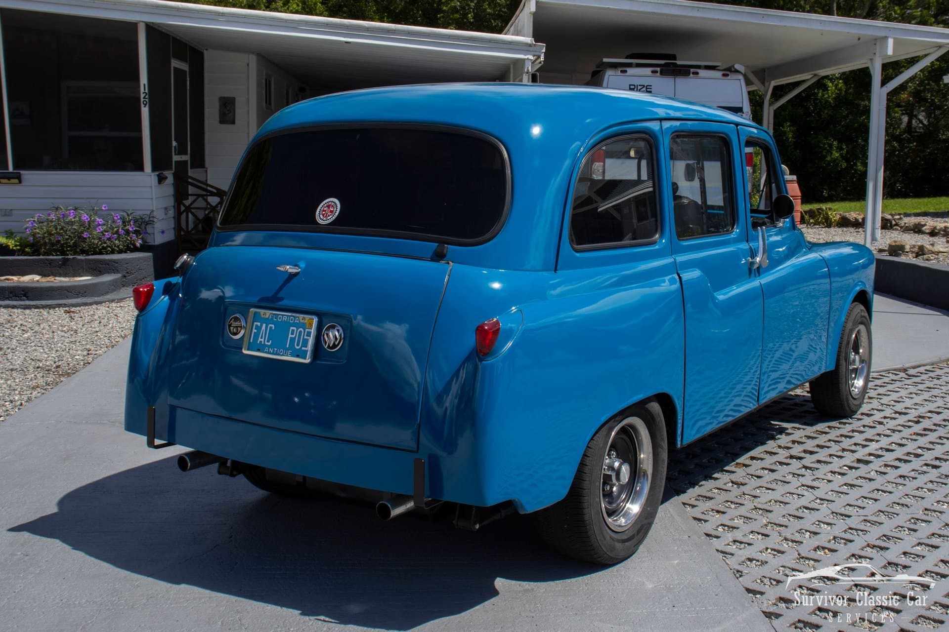 1965 Austin Taxi Cab FX4 — photo 2