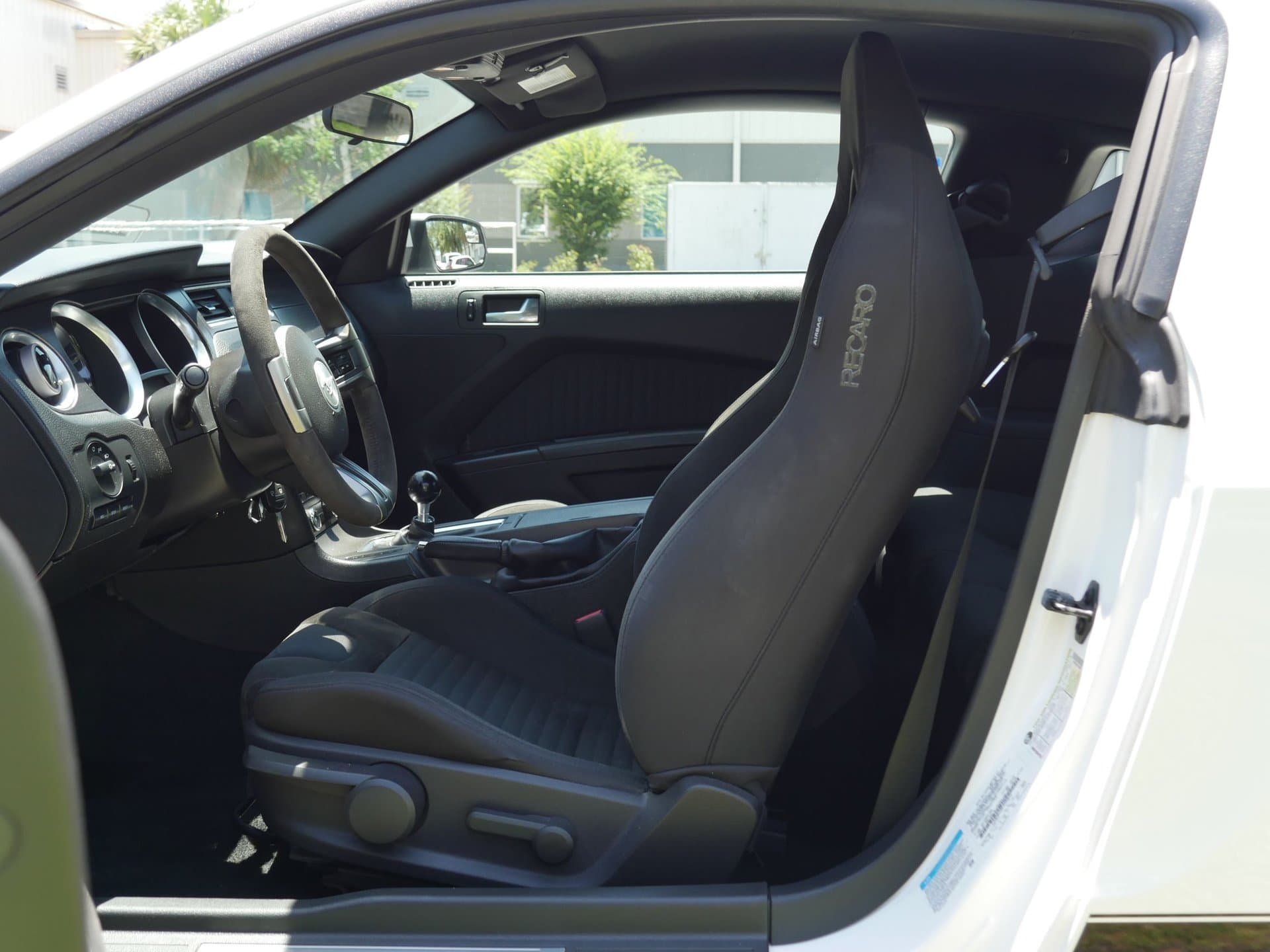 2012 Ford Mustang Boss 302 — photo 2