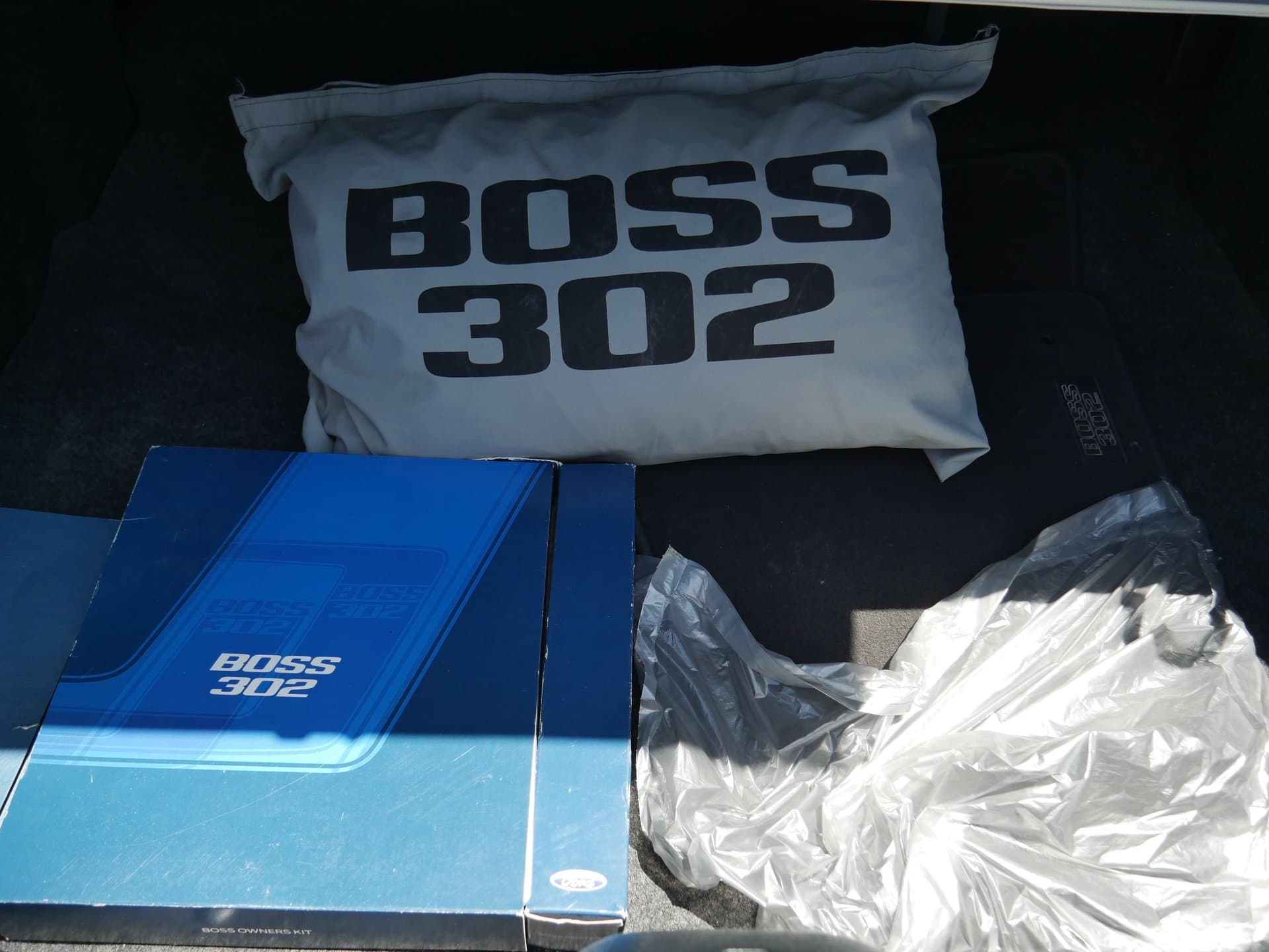 2012 Ford Mustang Boss 302 thumbnail 22