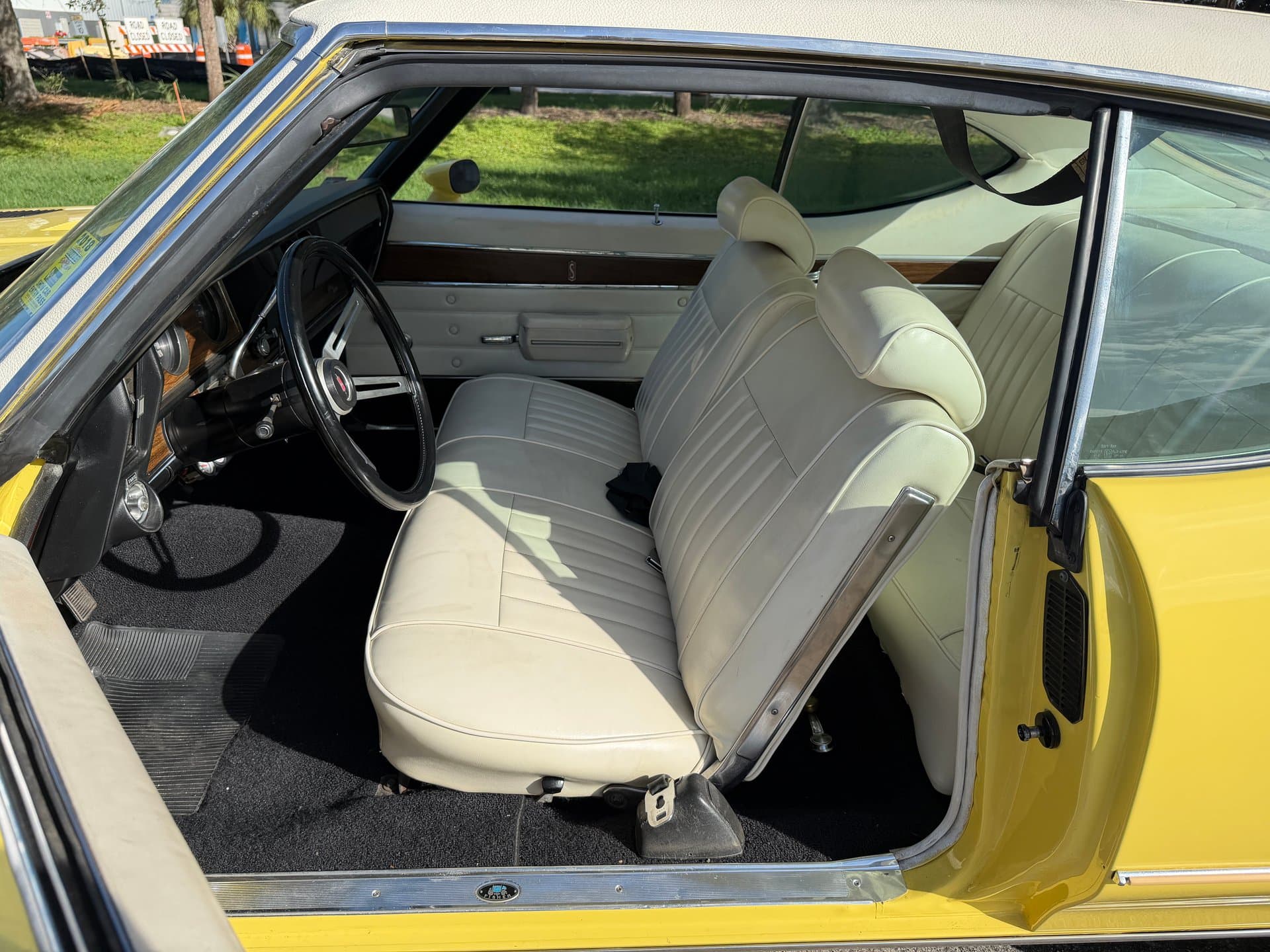 1972 Oldsmobile Cutlass Supreme thumbnail 5