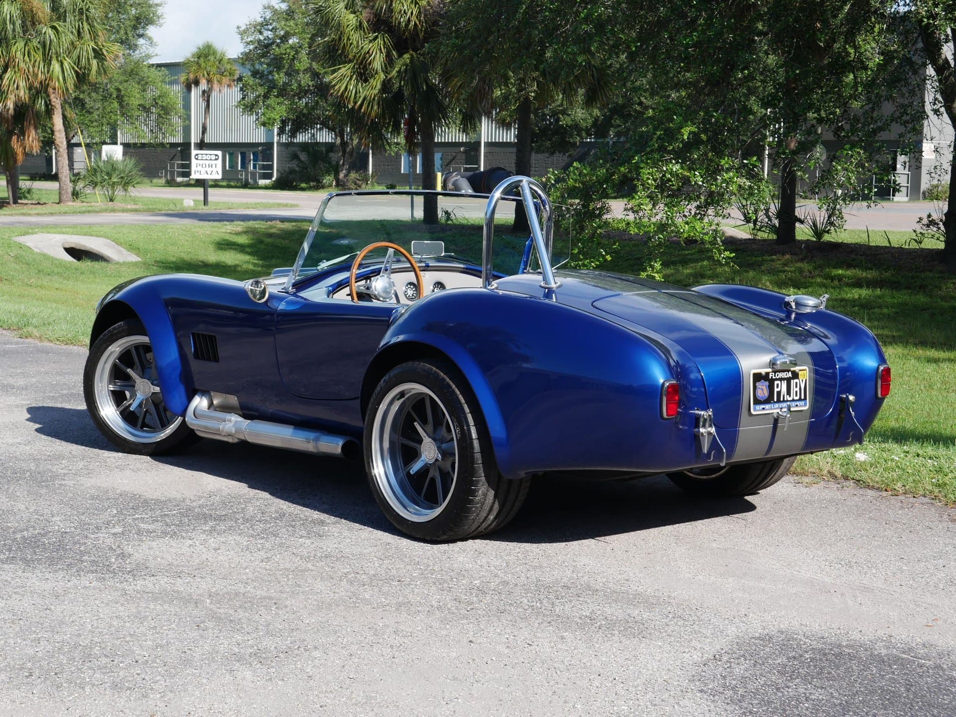 1967 Shelby Cobra Replica thumbnail 6