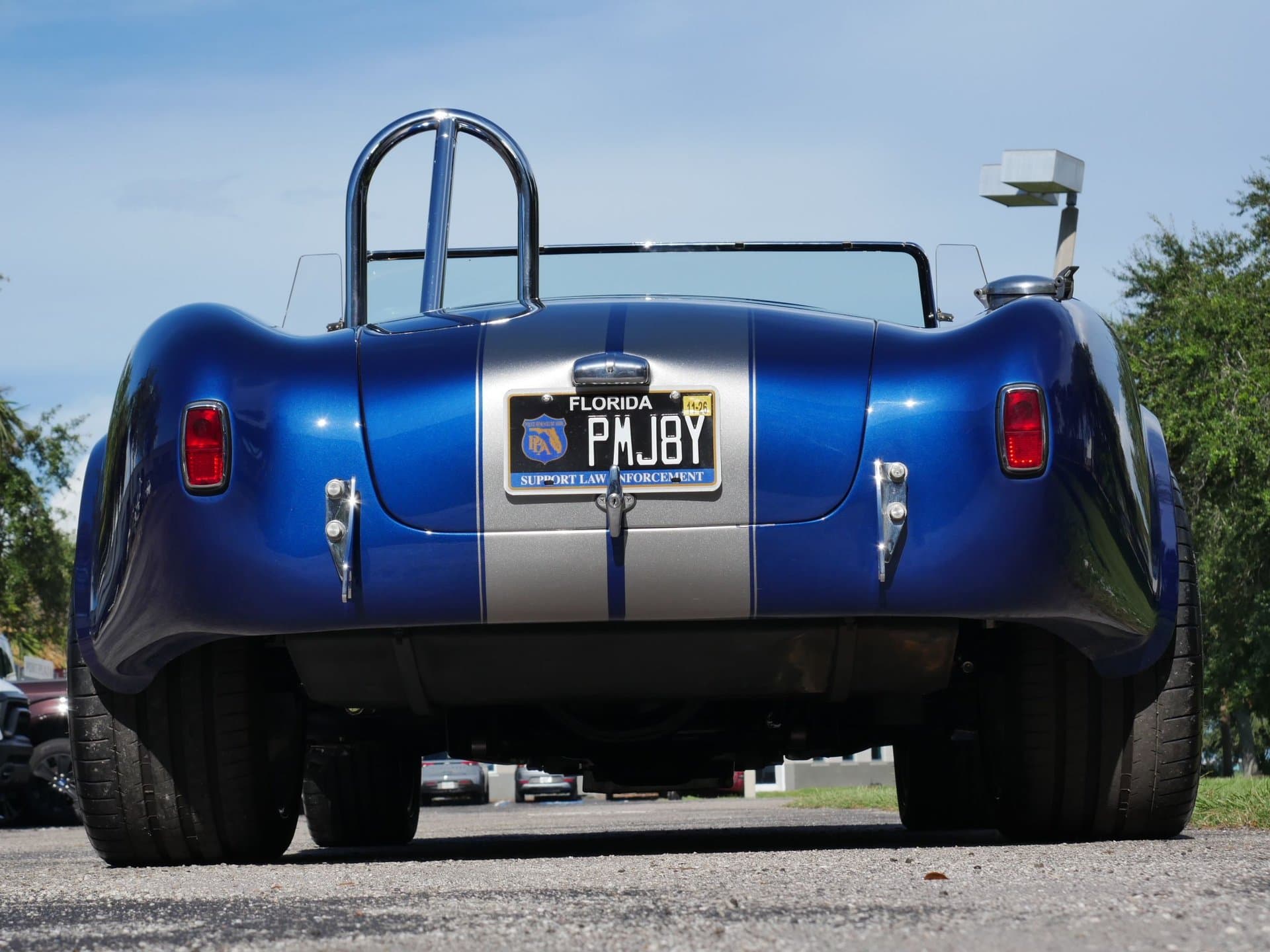 1967 Shelby Cobra Replica thumbnail 7