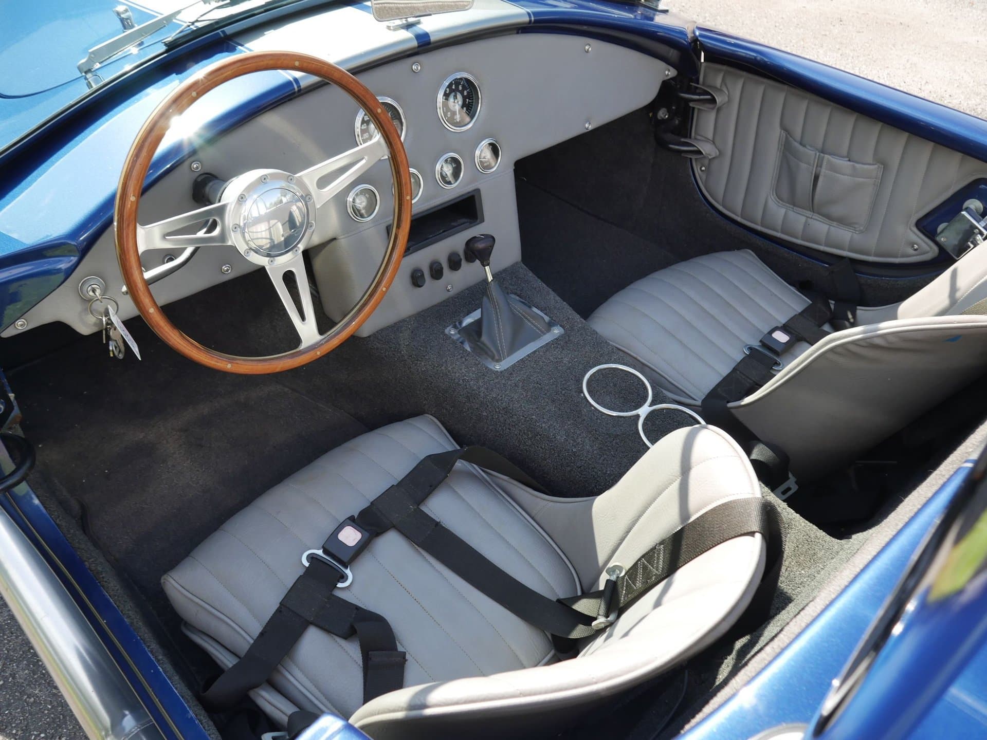 1967 Shelby Cobra Replica thumbnail 17