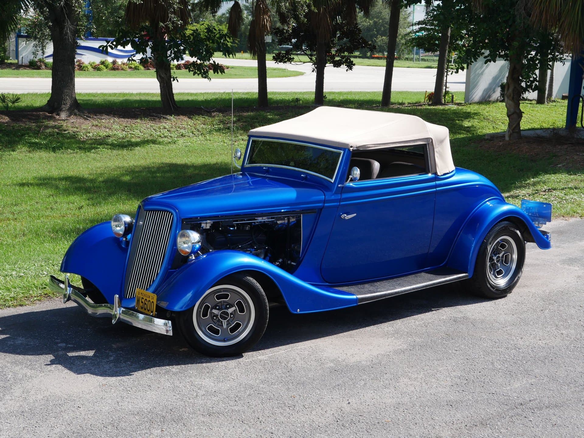1934 Ford Cabriolet thumbnail 5