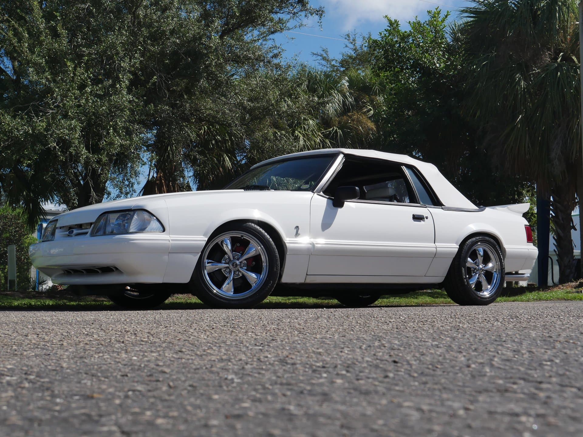 1993 Ford Mustang LX Convertible 5.0 — photo 2