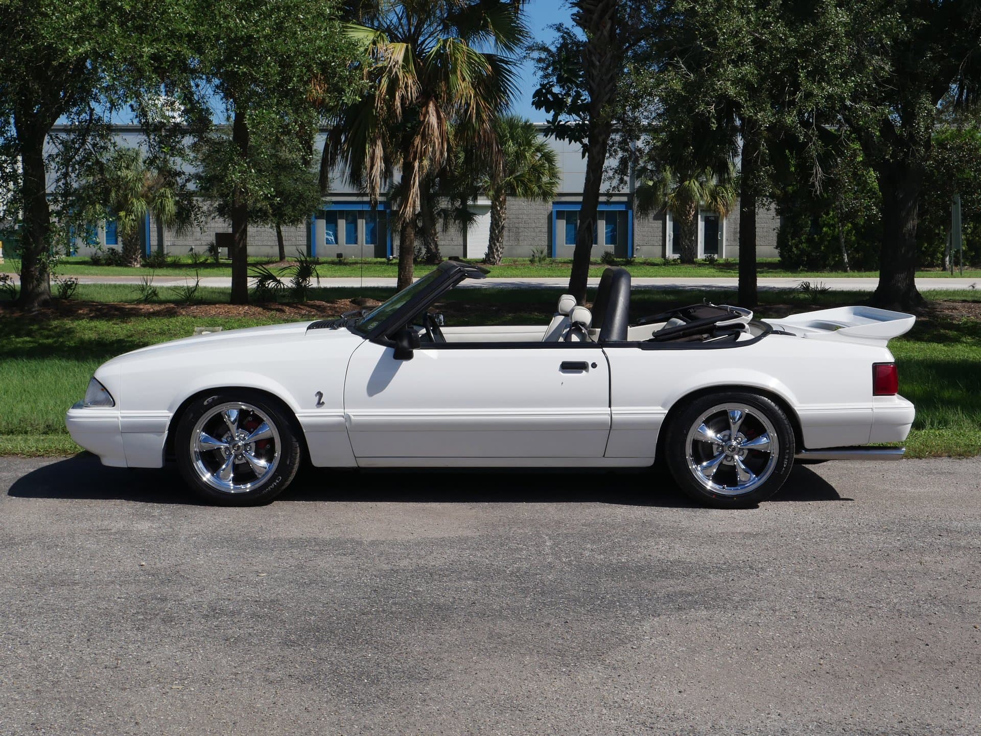 1993 Ford Mustang LX Convertible 5.0 thumbnail 8